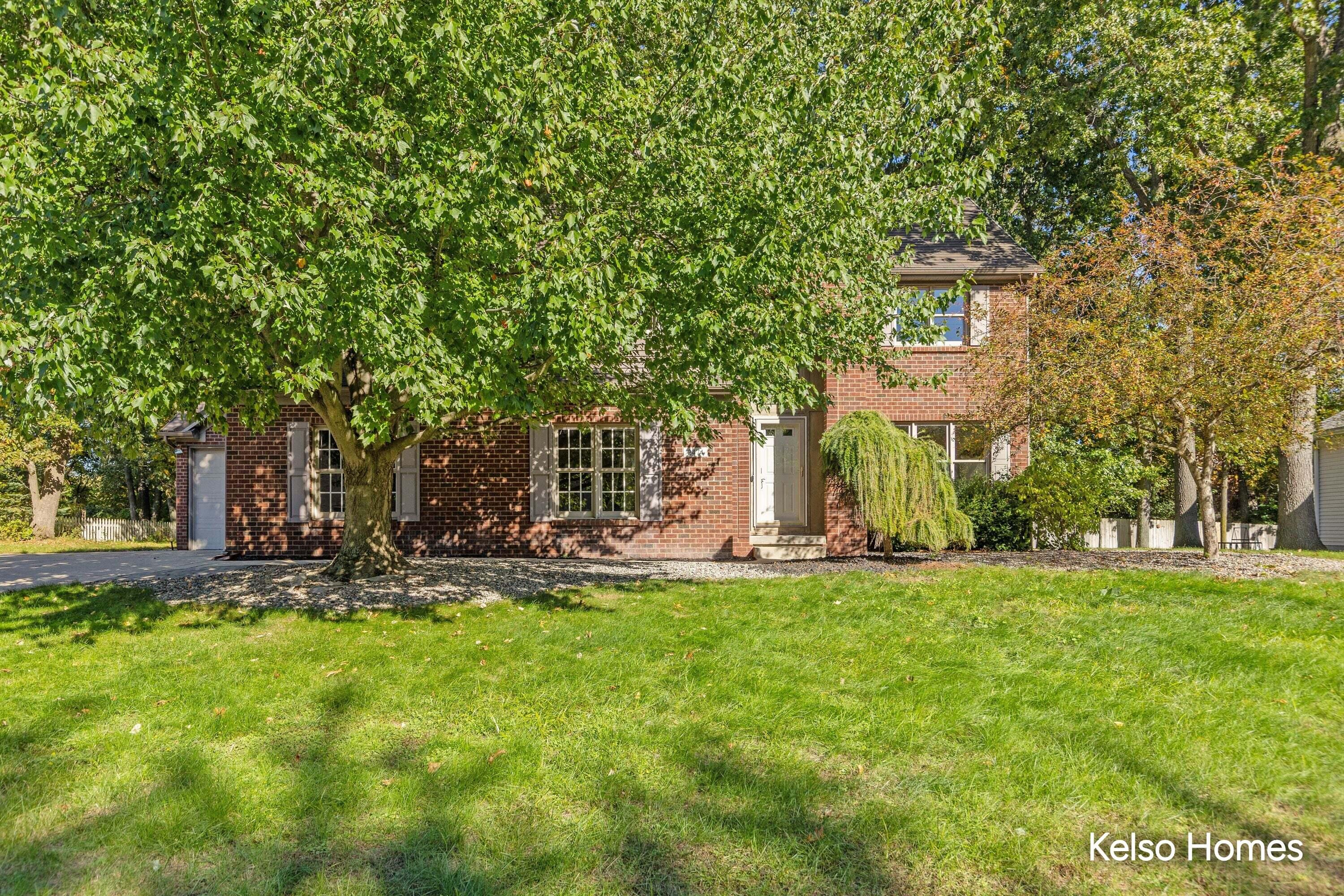 2474 Candlestick Avenue SE Grand Rapids MI 49546