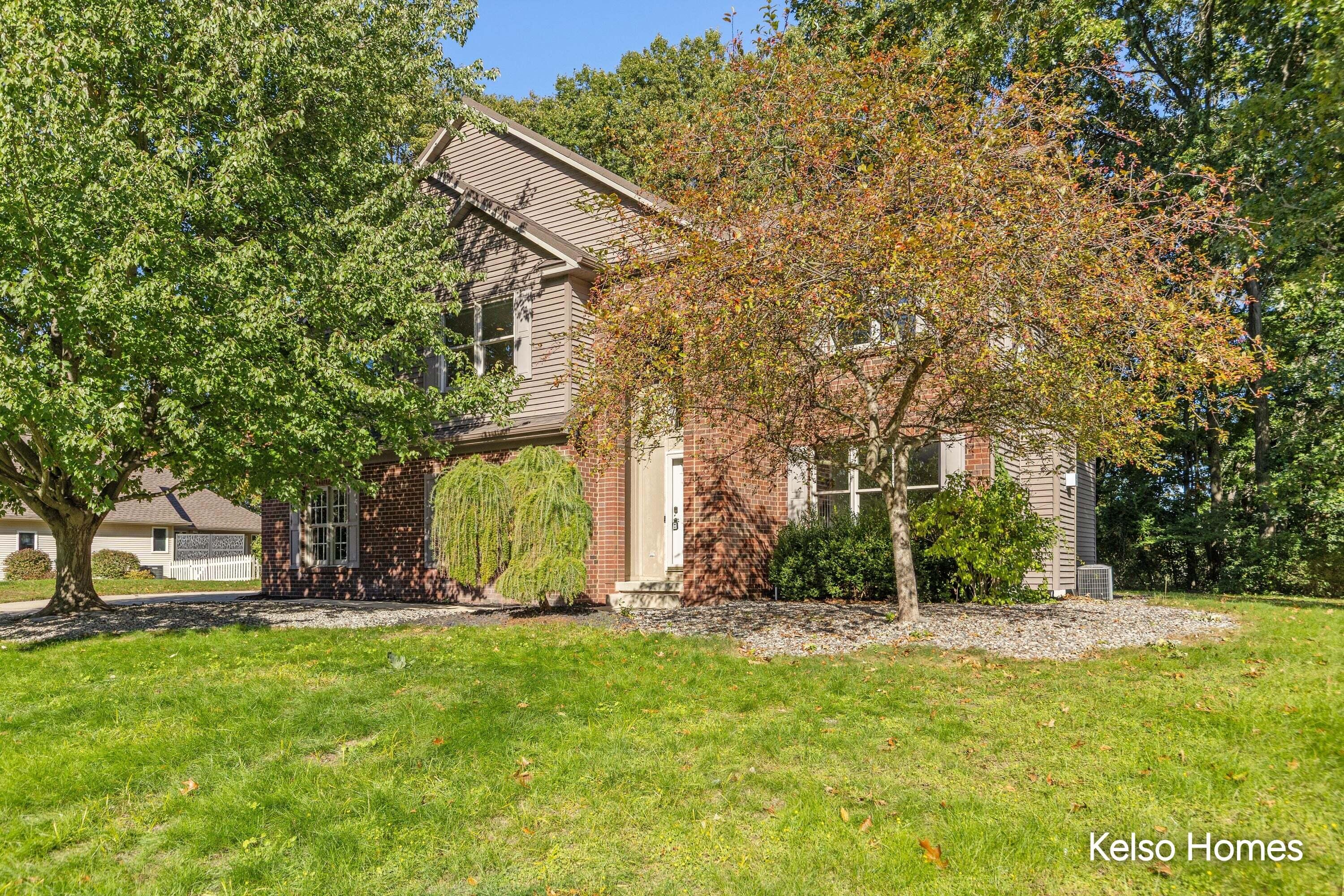 2474 Candlestick Avenue SE Grand Rapids MI 49546