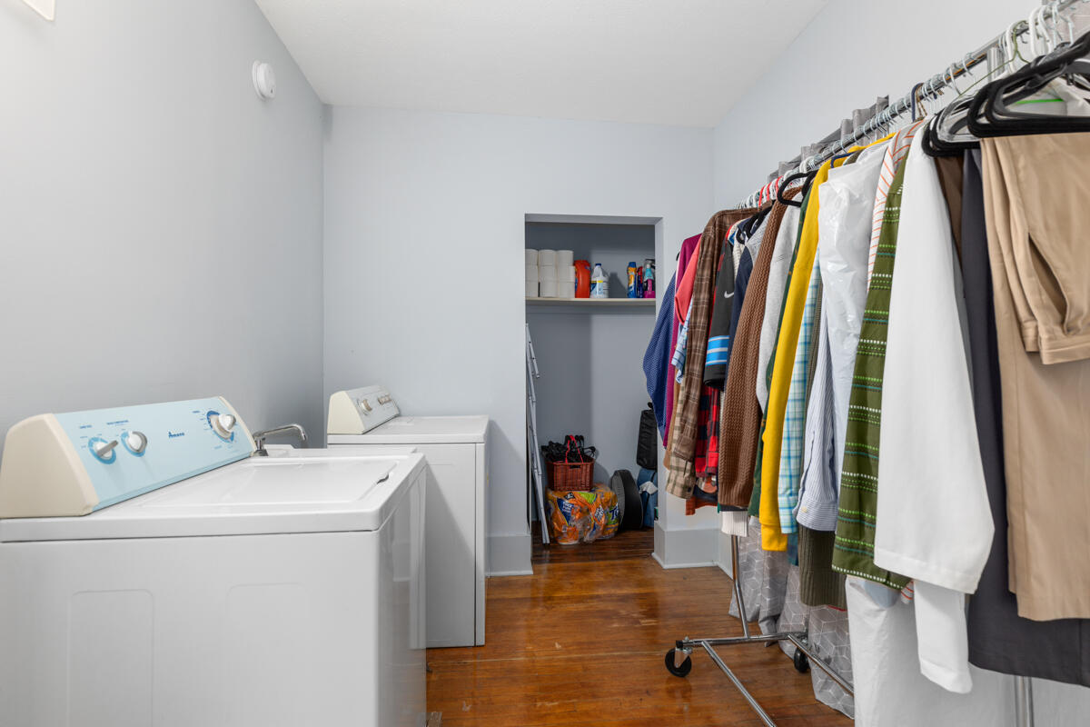 852 Leonard Street NE Grand Rapids MI 49503