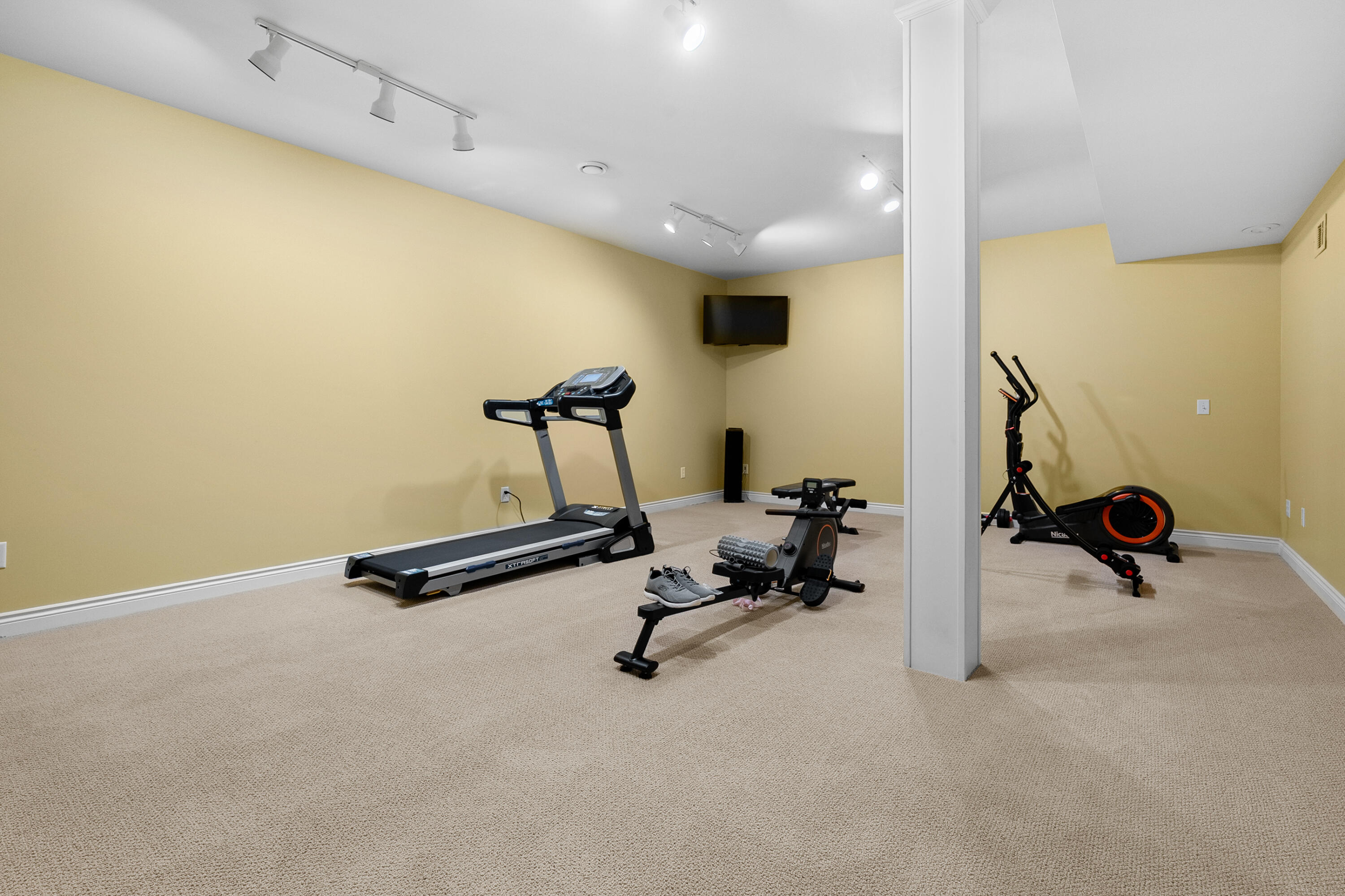 6719 Oleander Lane Portage MI 49024