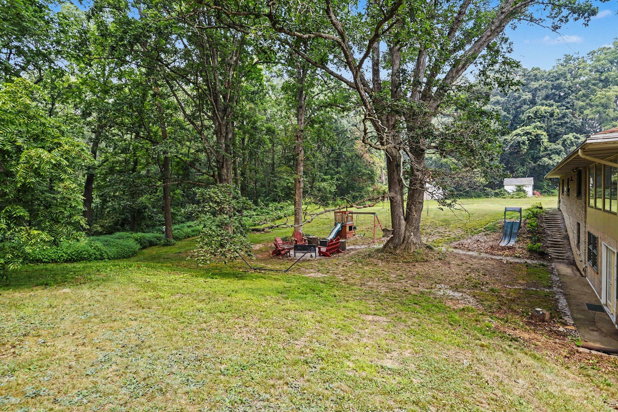 1406 Camp Road Buchanan MI 49107