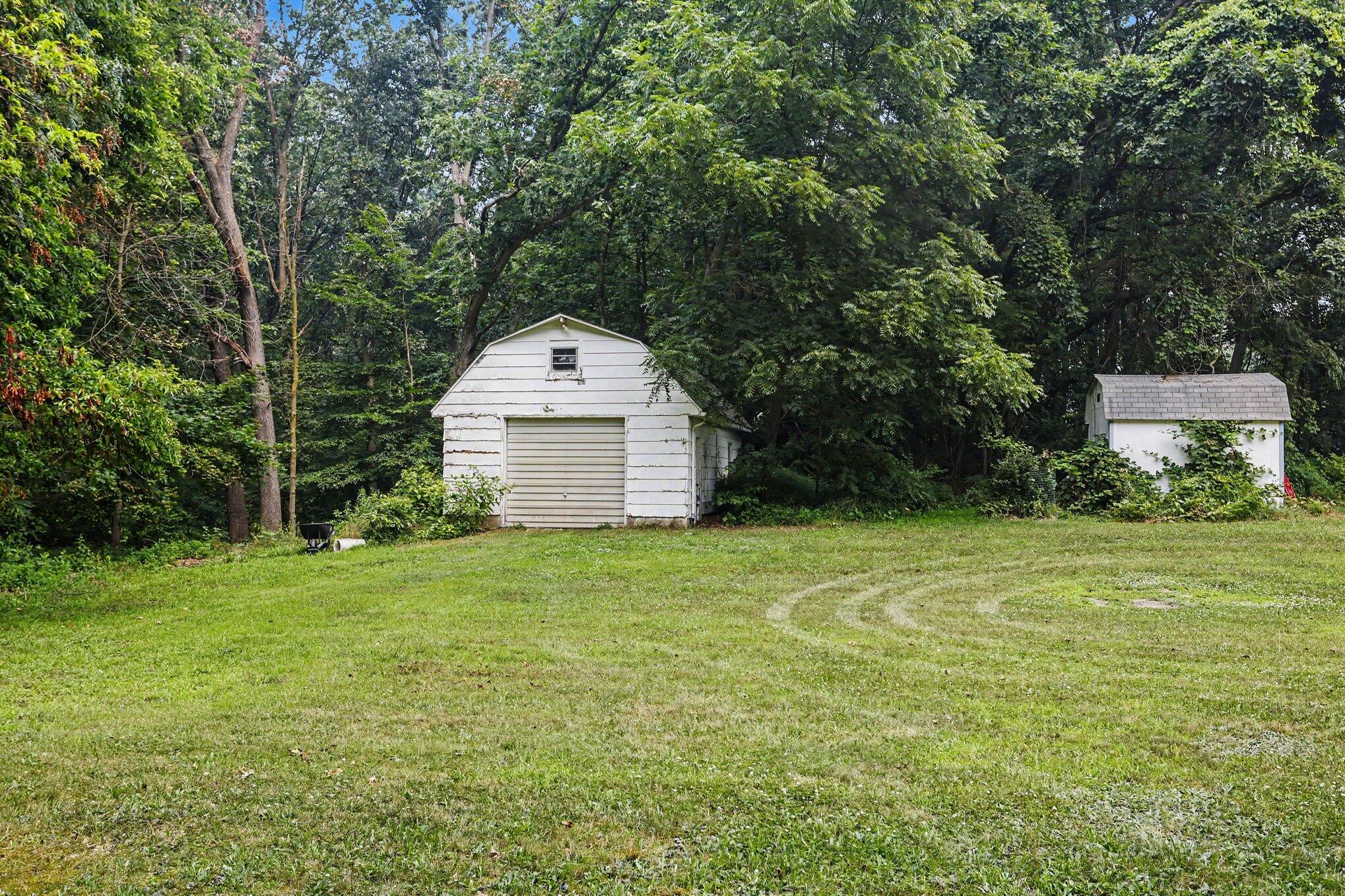 1406 Camp Road Buchanan MI 49107