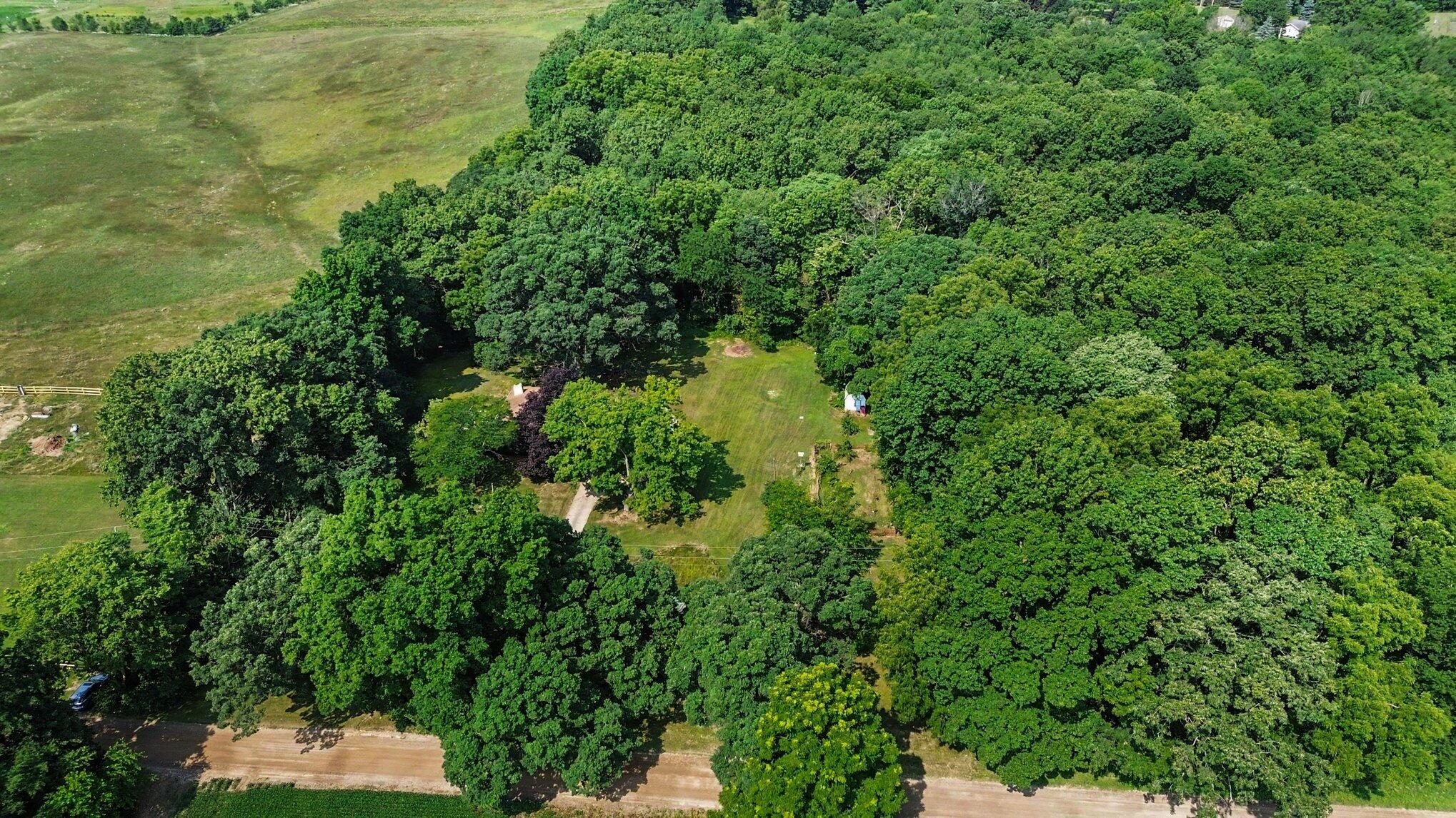 1406 Camp Road Buchanan MI 49107