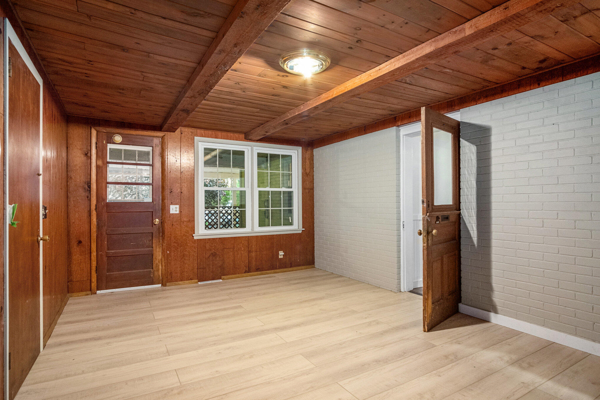 13355 Kenowa Avenue NW Grand Rapids MI 49544