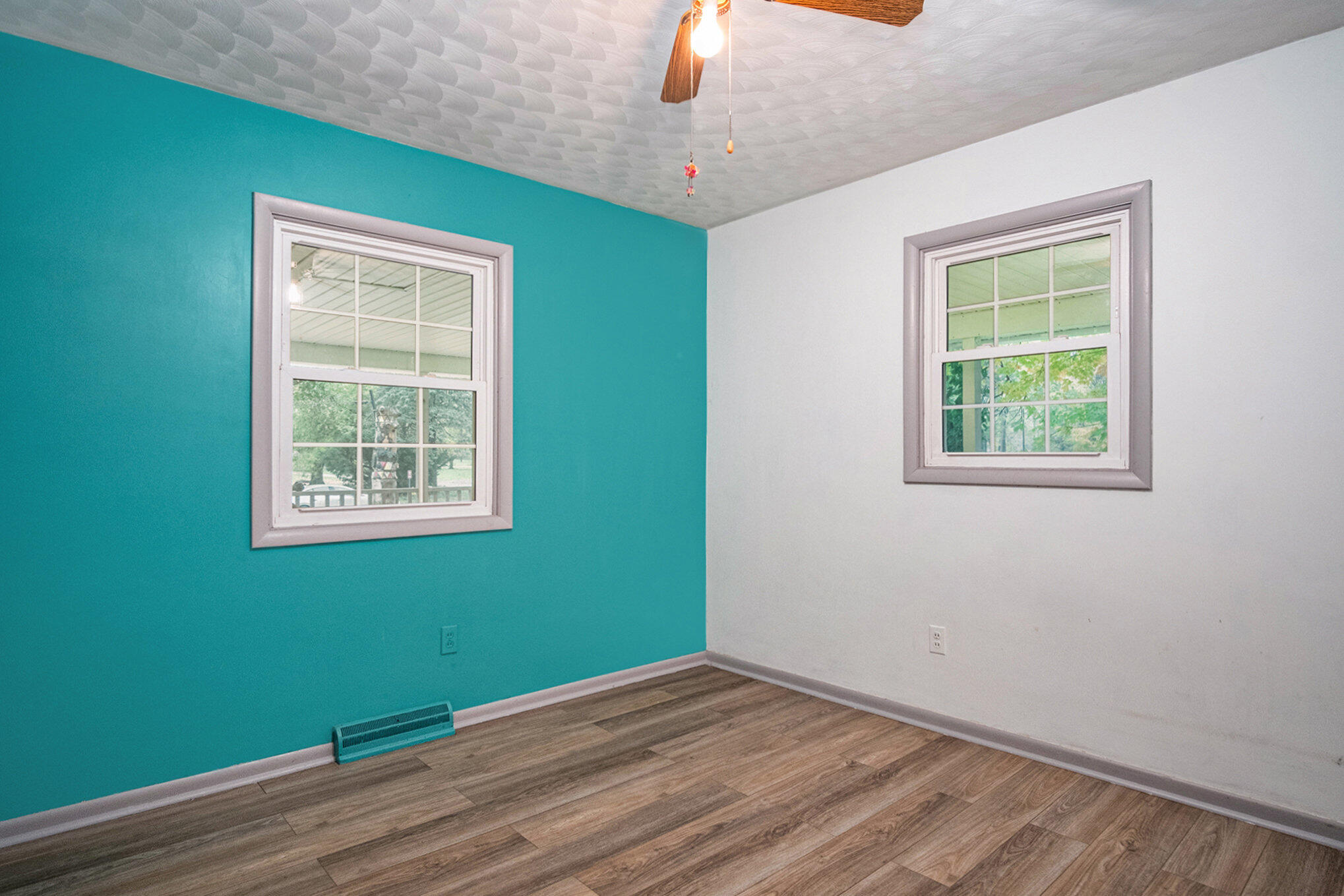 13355 Kenowa Avenue NW Grand Rapids MI 49544