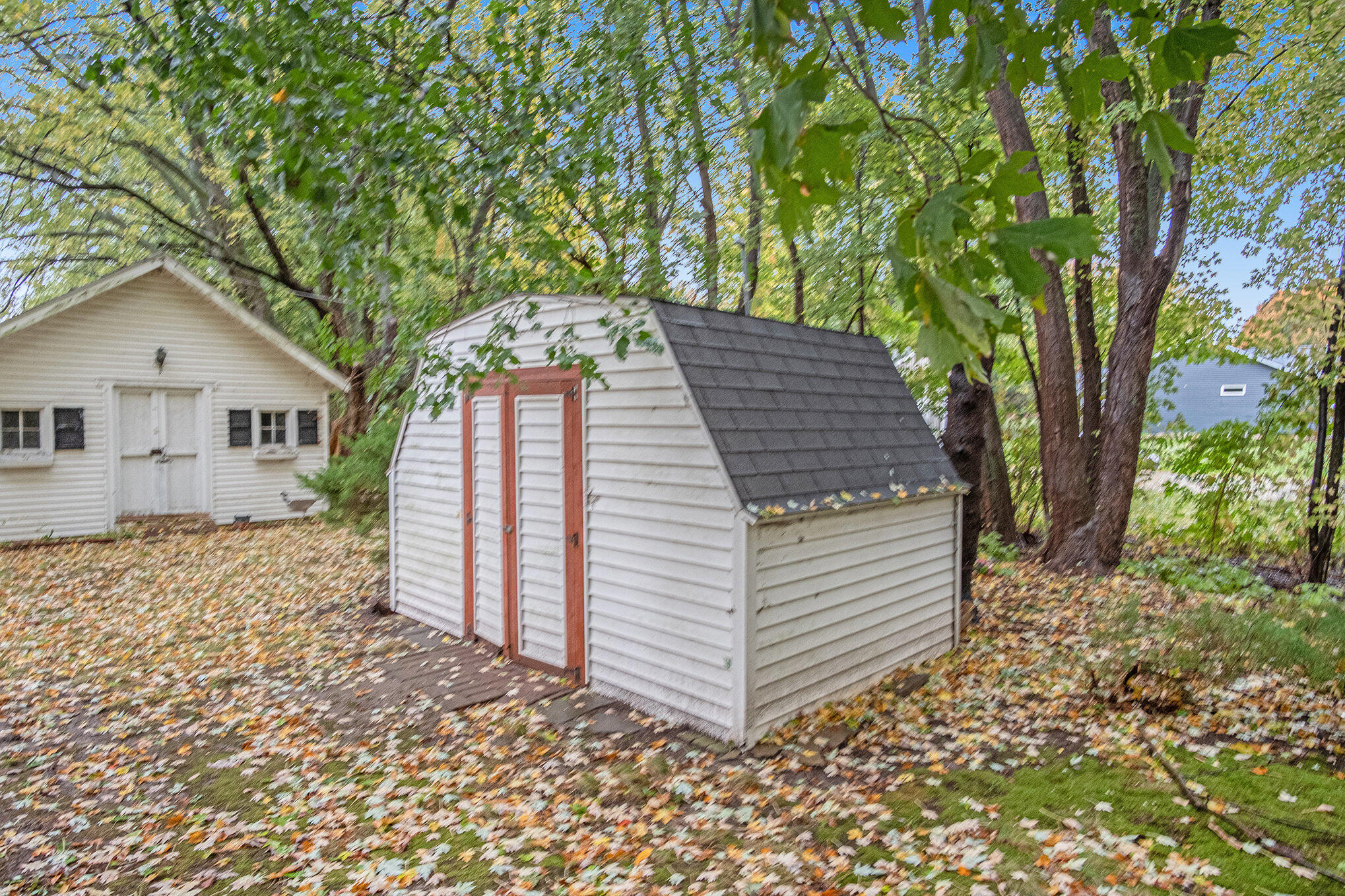 13355 Kenowa Avenue NW Grand Rapids MI 49544