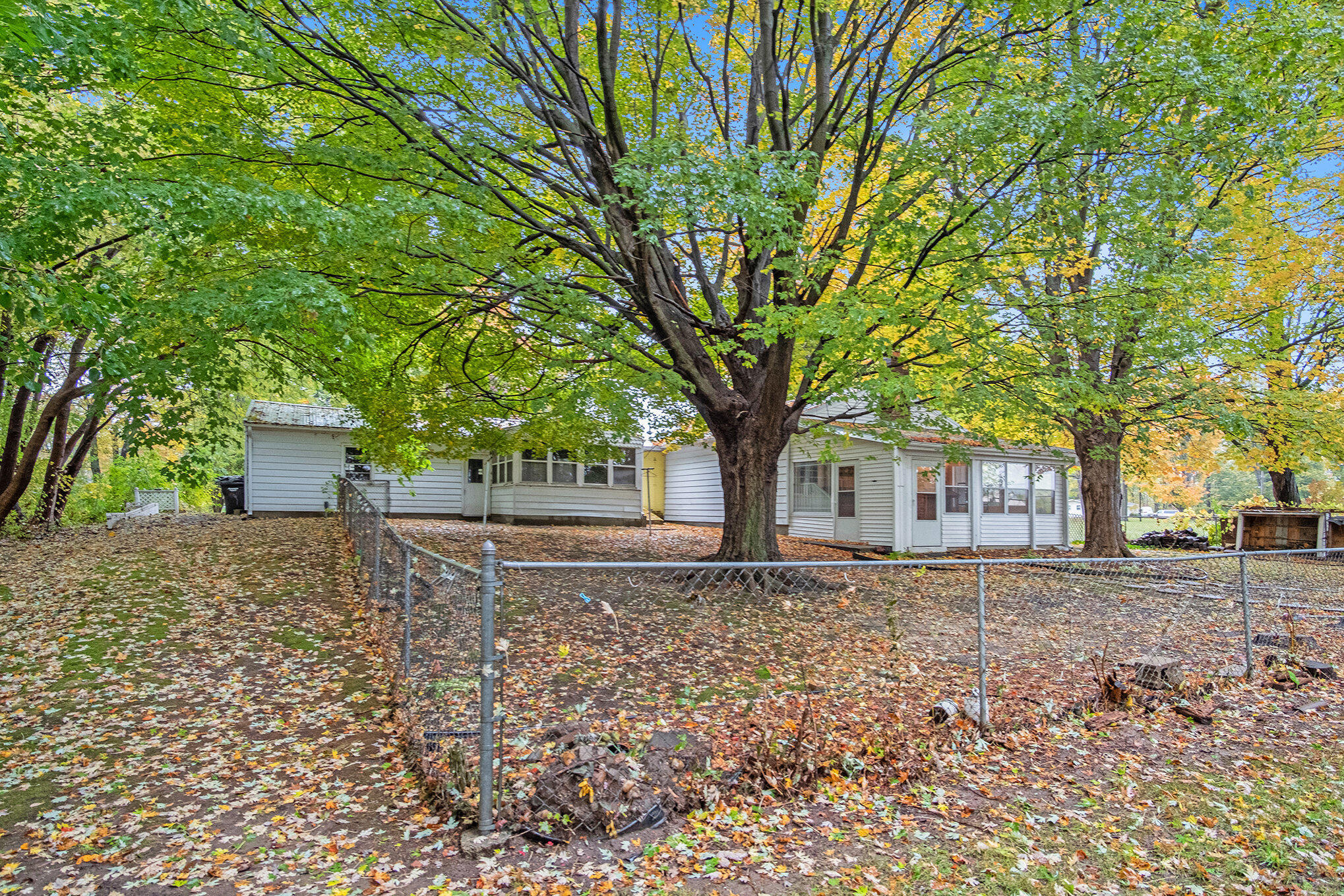 13355 Kenowa Avenue NW Grand Rapids MI 49544