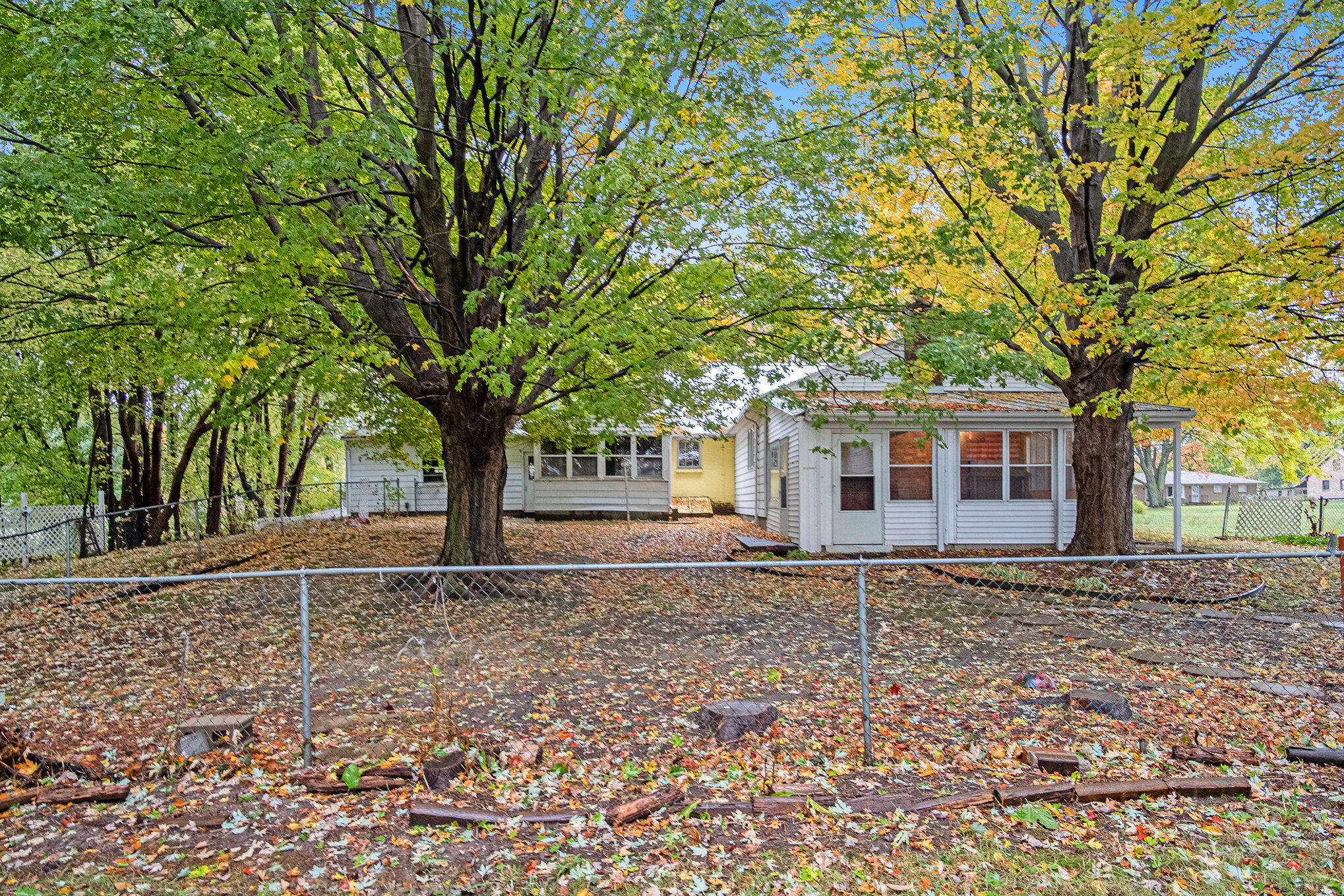 13355 Kenowa Avenue NW Grand Rapids MI 49544