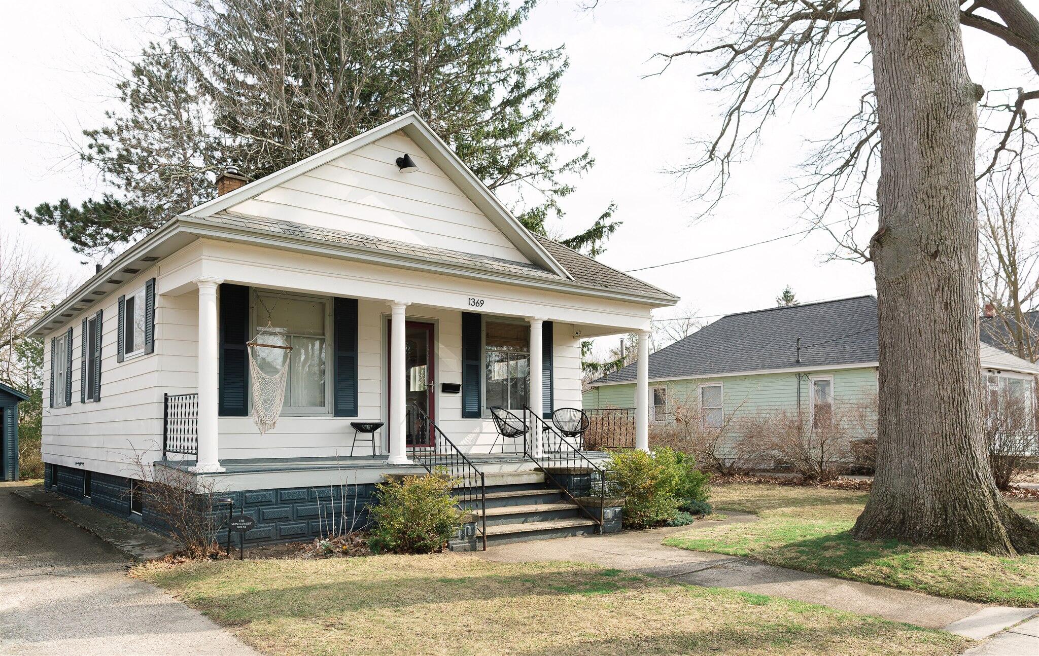 1369 Montgomery Avenue Muskegon MI 49441