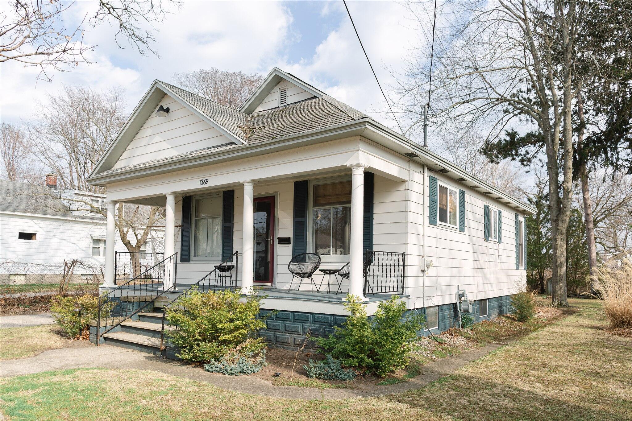 1369 Montgomery Avenue Muskegon MI 49441