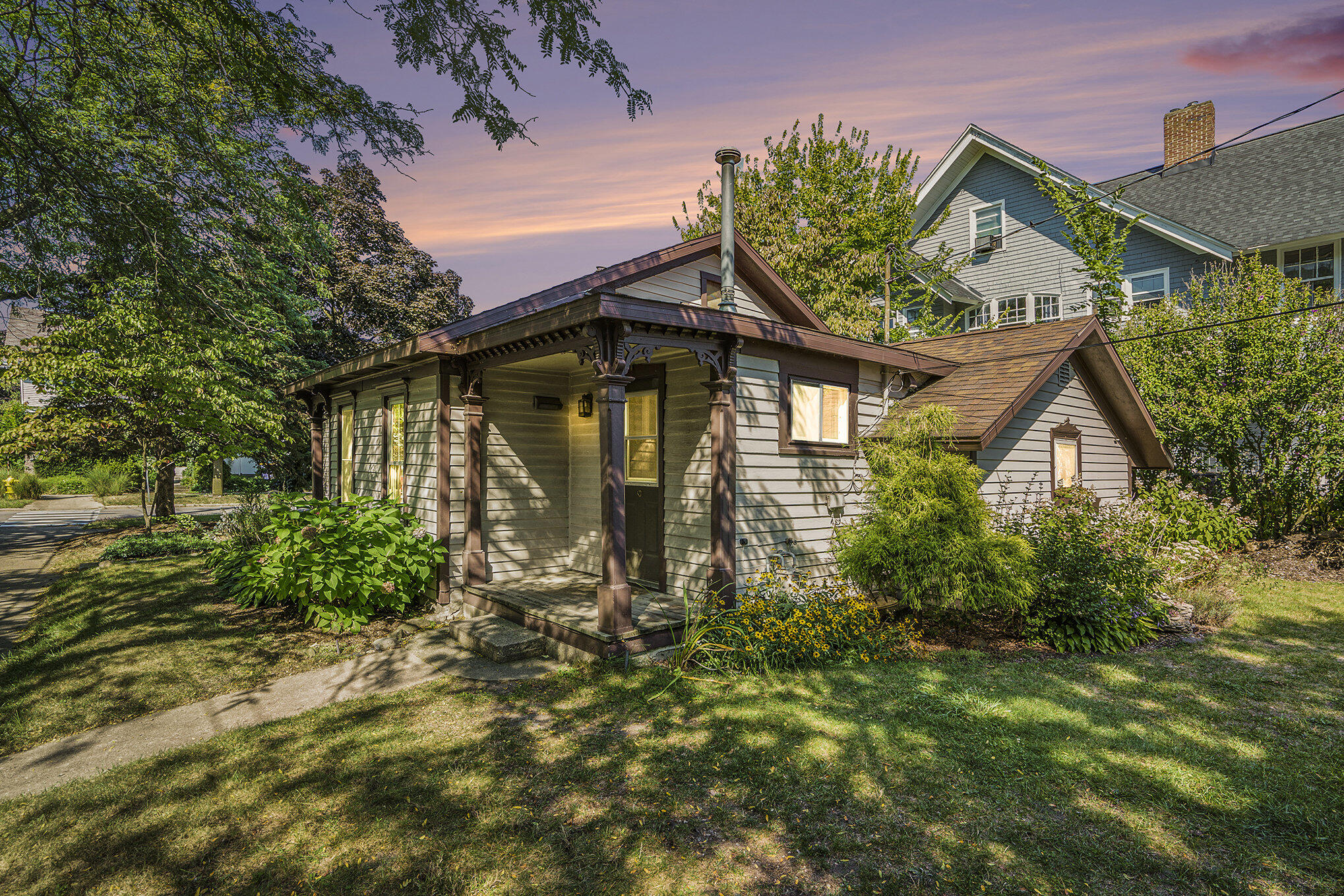 600 Fairview Avenue NE Grand Rapids MI 49503