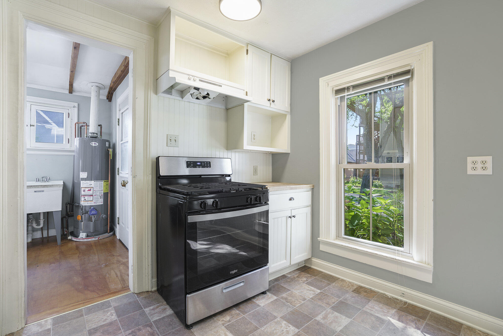 600 Fairview Avenue NE Grand Rapids MI 49503