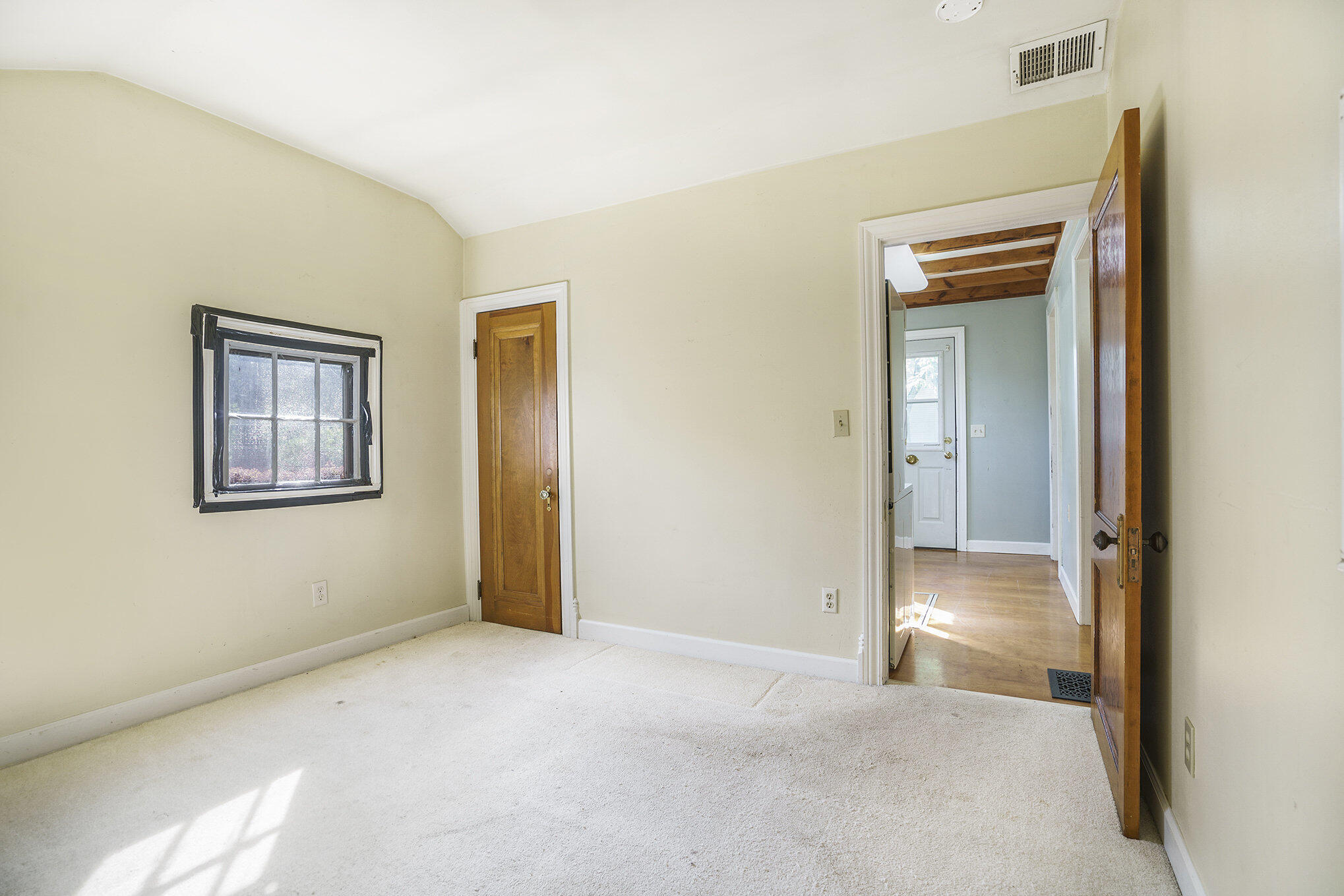 600 Fairview Avenue NE Grand Rapids MI 49503