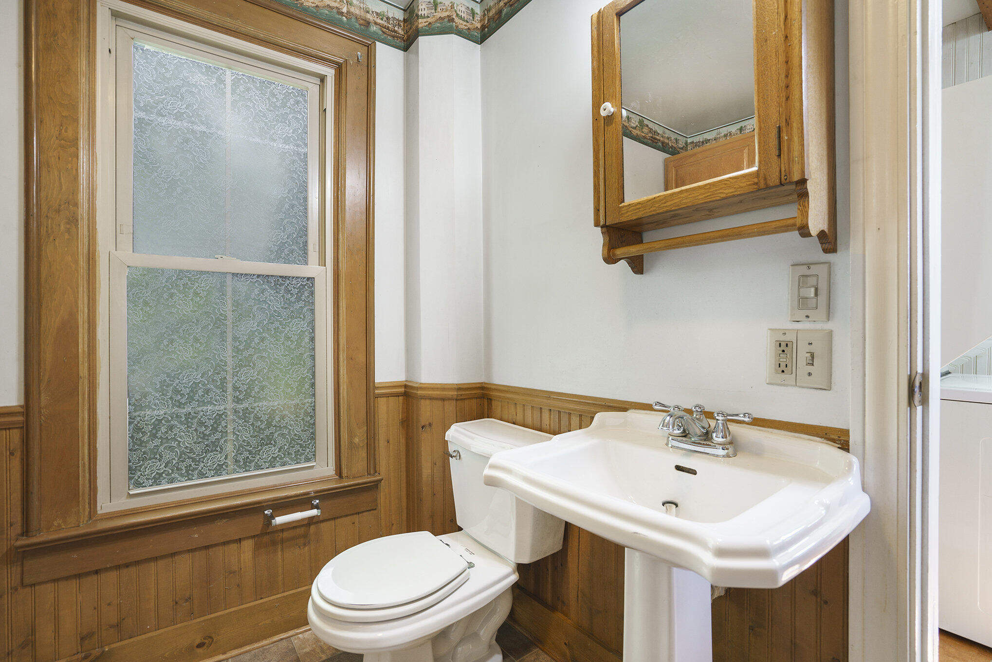 600 Fairview Avenue NE Grand Rapids MI 49503