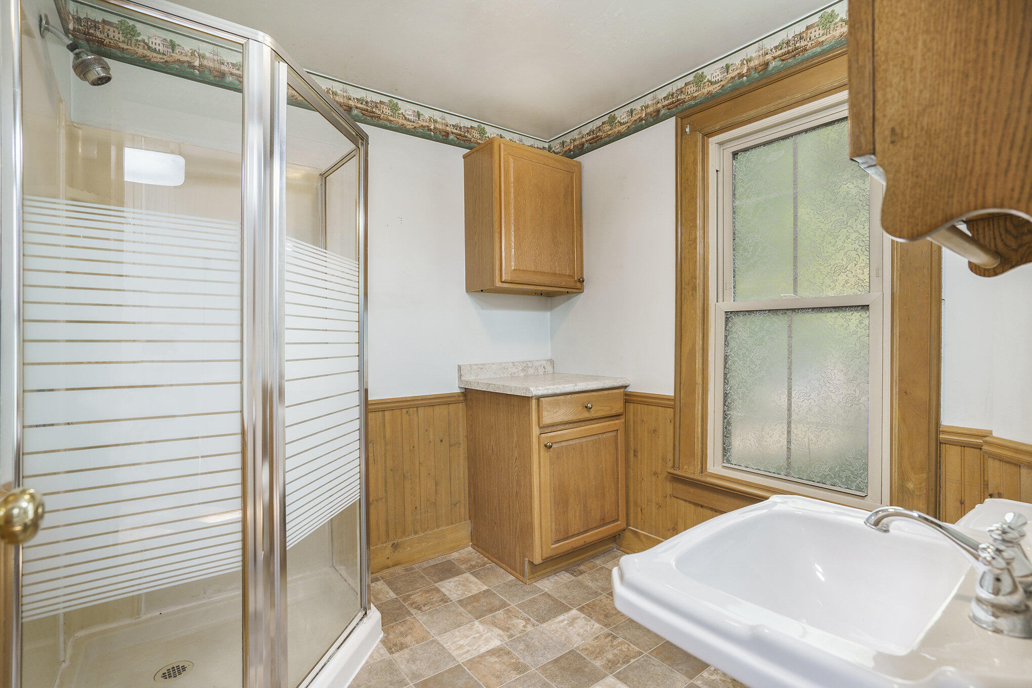 600 Fairview Avenue NE Grand Rapids MI 49503