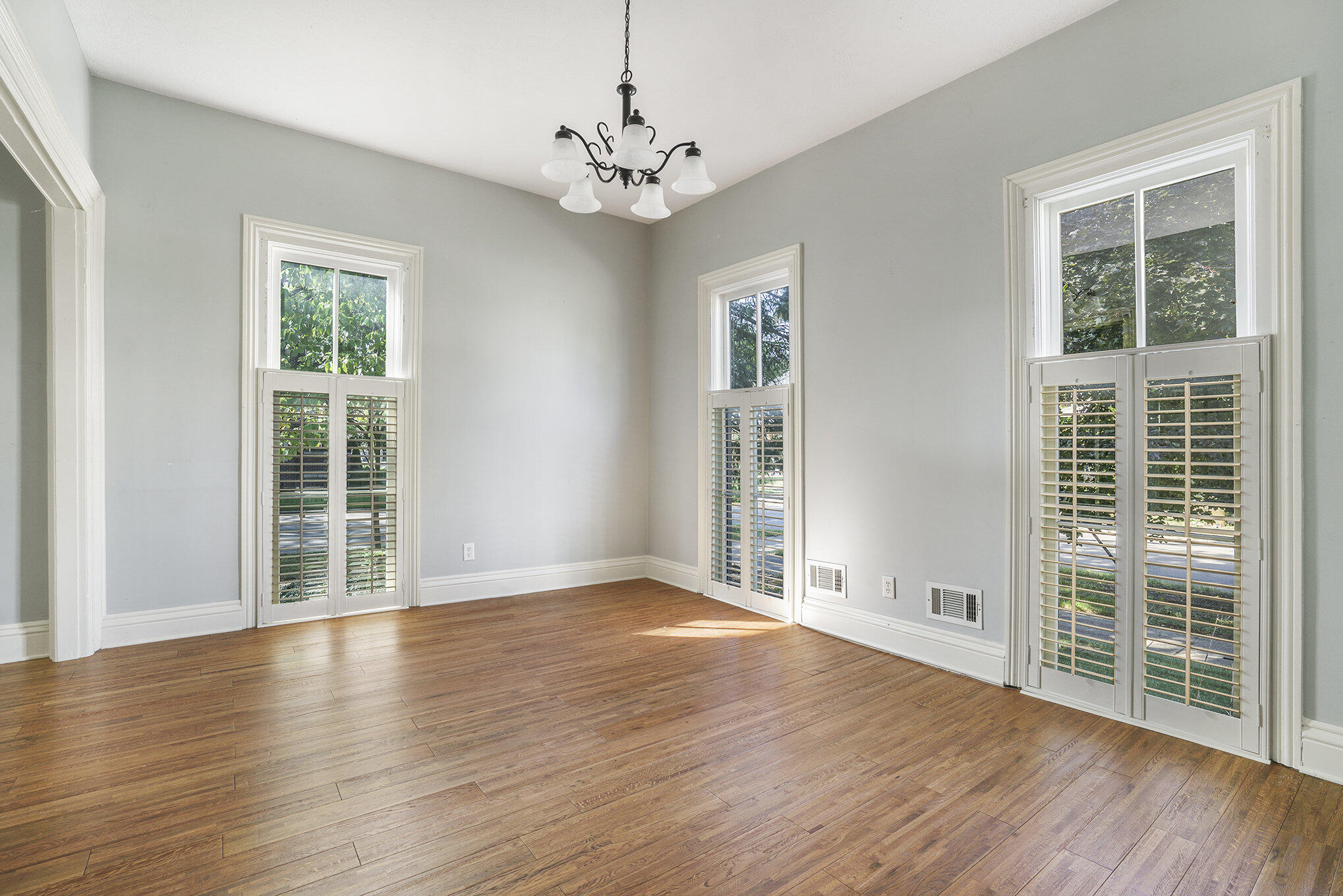 600 Fairview Avenue NE Grand Rapids MI 49503