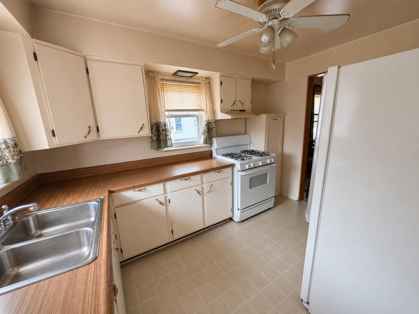 5820 Utah Avenue Portage MI 49024