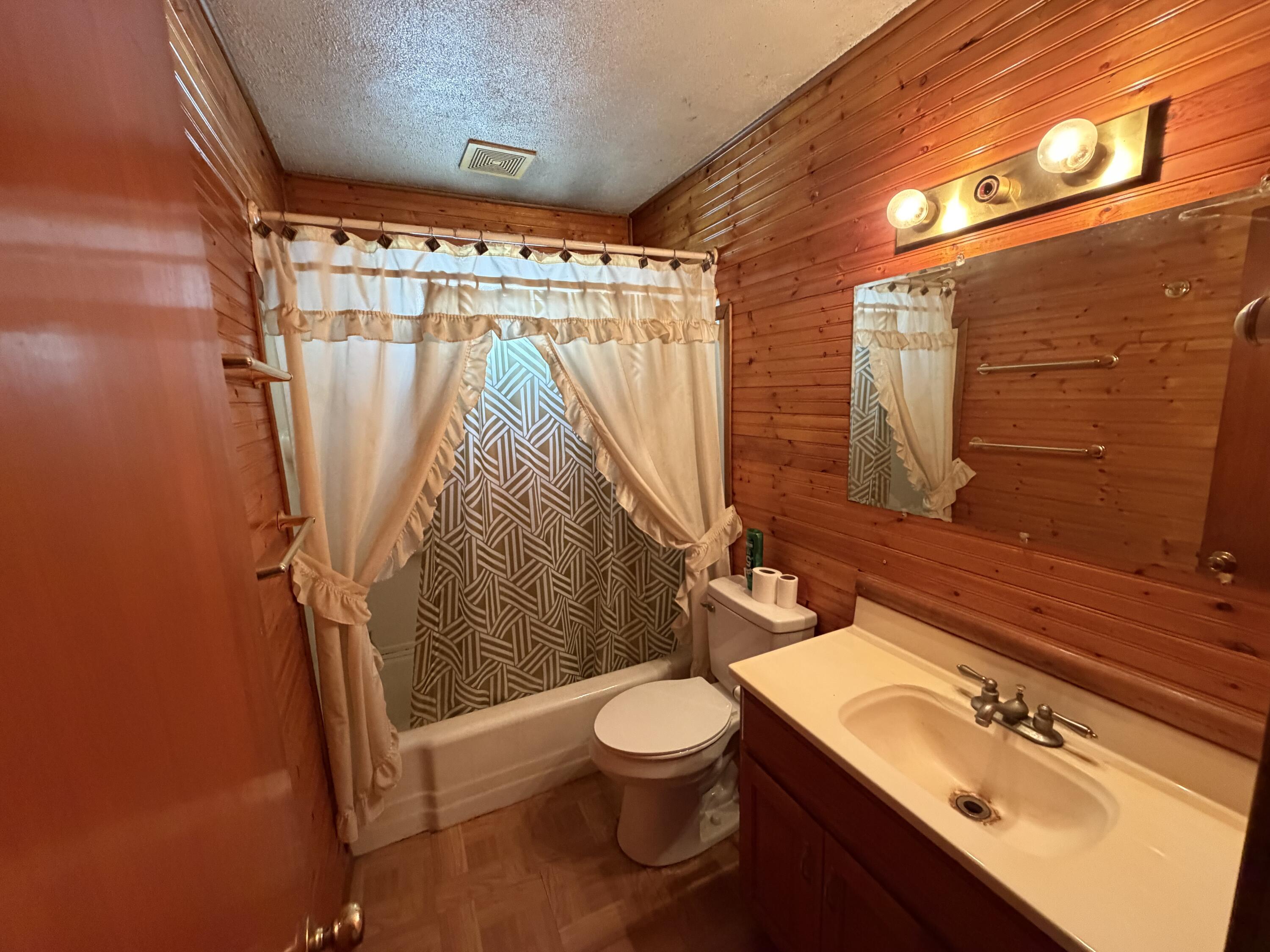 5820 Utah Avenue Portage MI 49024