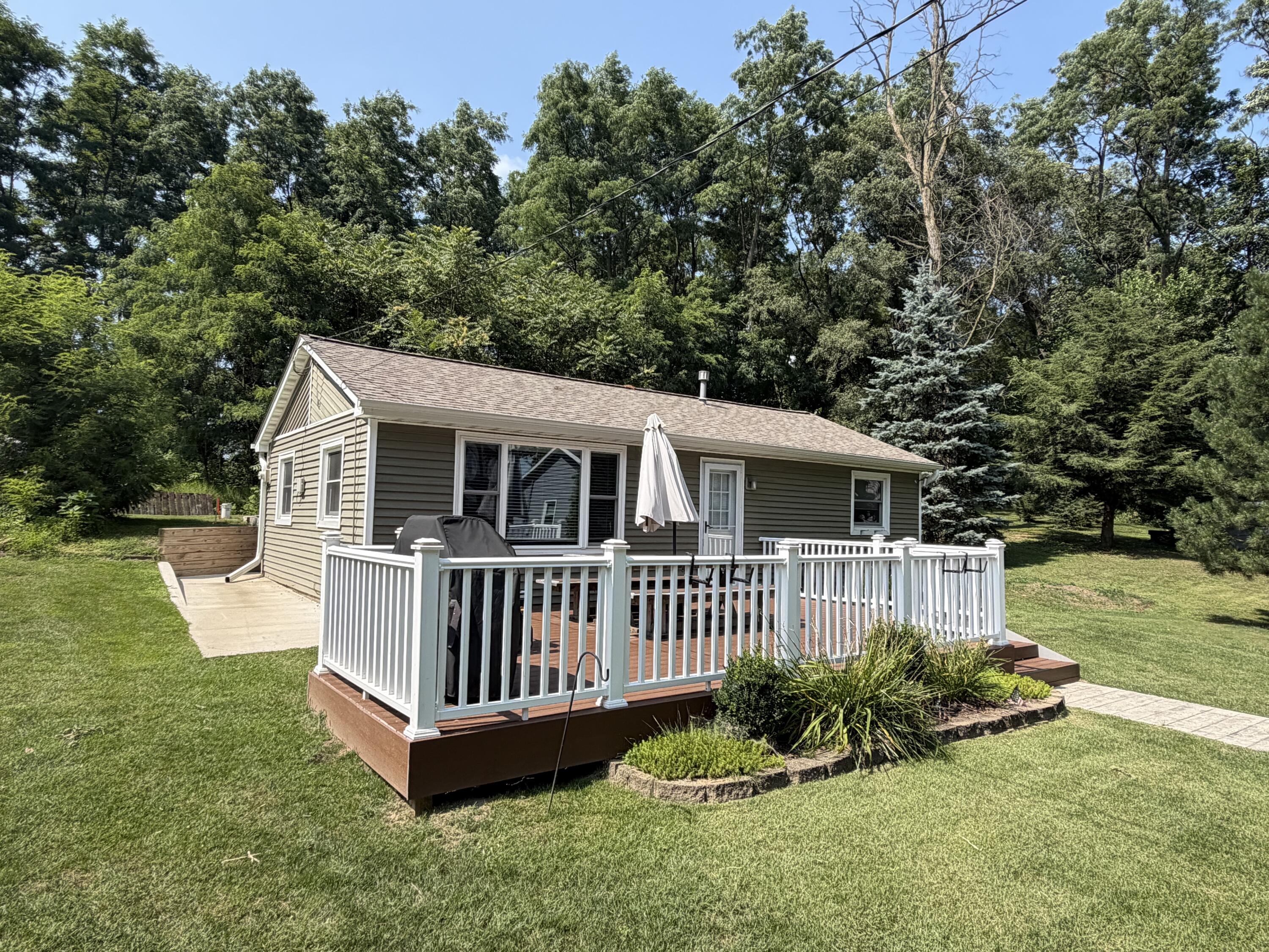 63166 Lakeshore Drive Dowagiac MI 49047