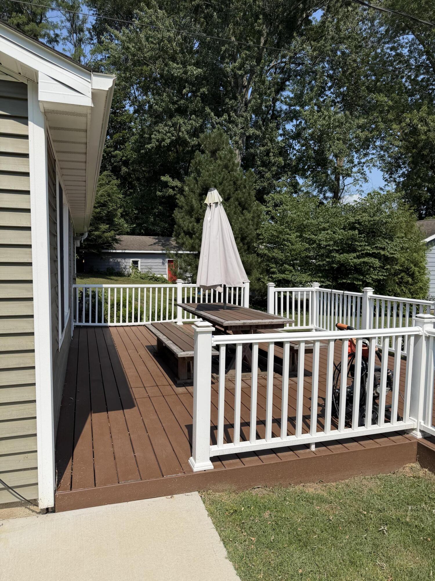 63166 Lakeshore Drive Dowagiac MI 49047