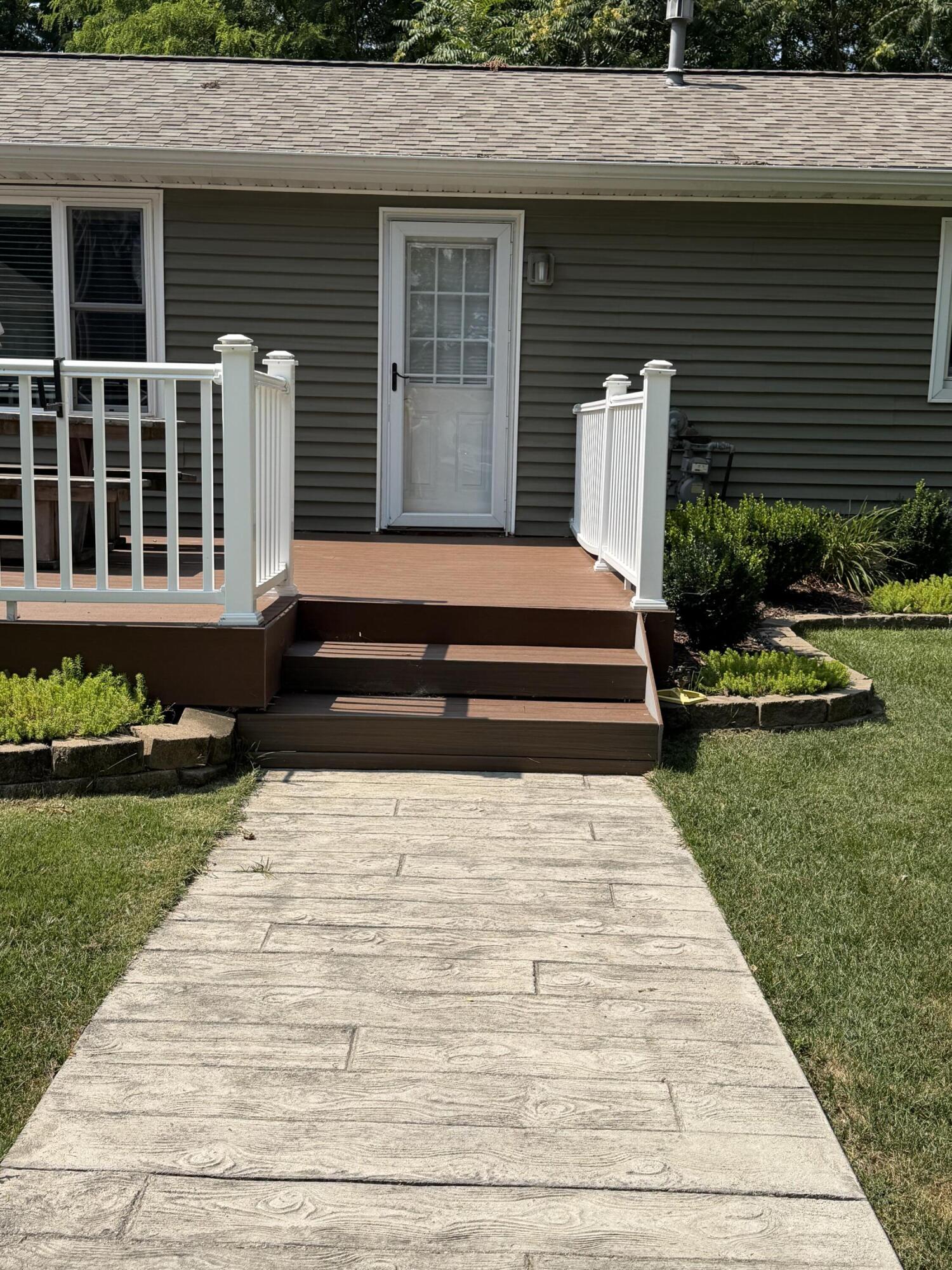63166 Lakeshore Drive Dowagiac MI 49047