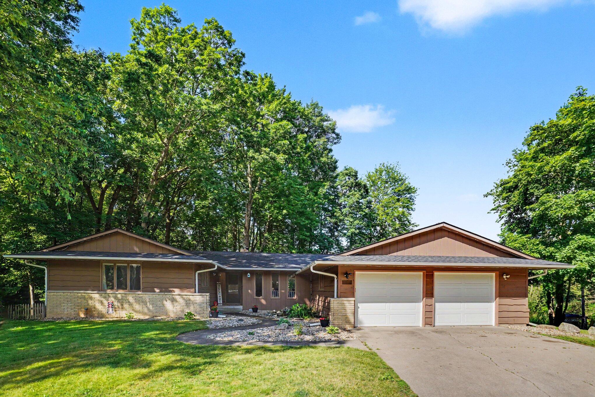 9713 Oakview Drive Portage MI 49024