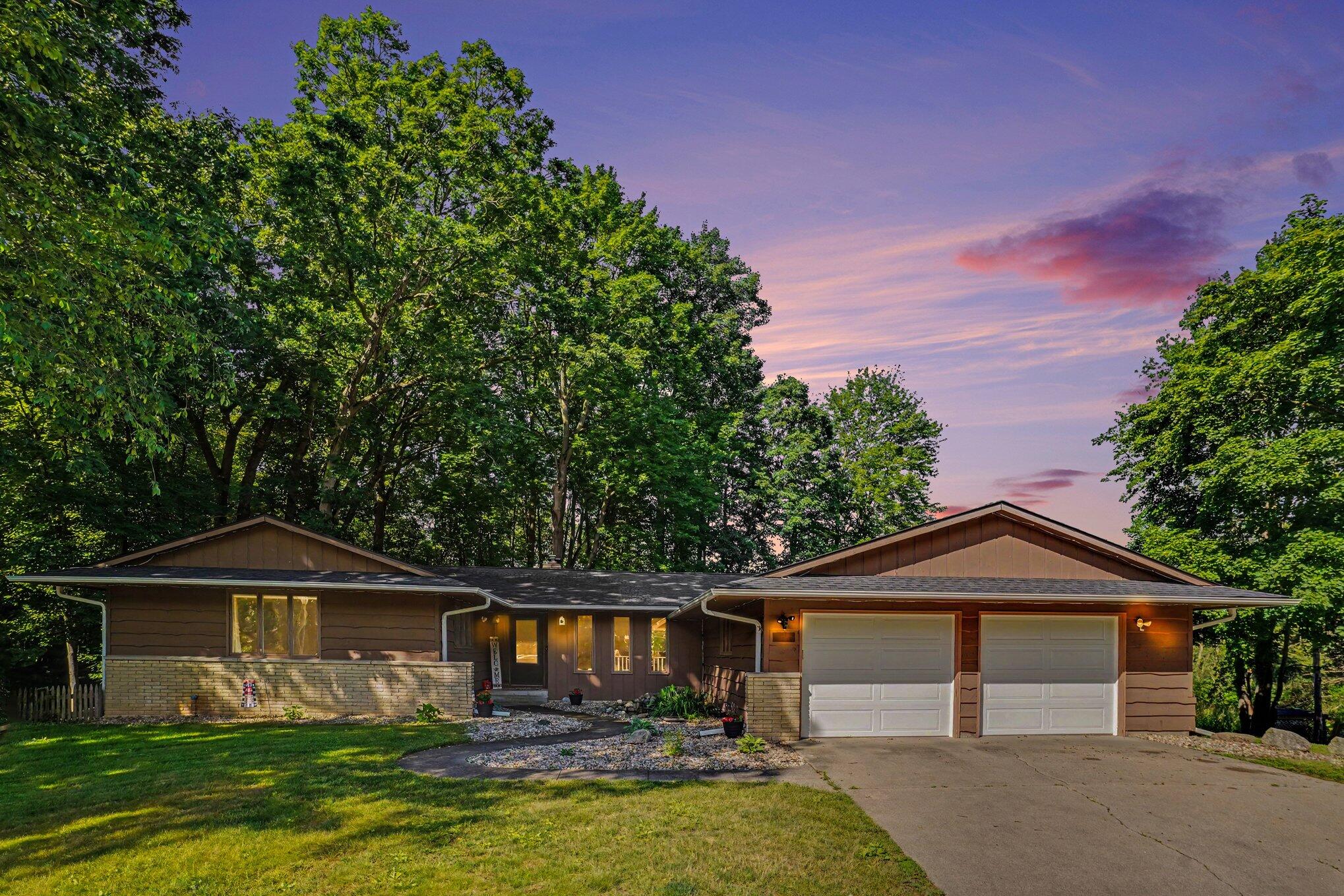 9713 Oakview Drive Portage MI 49024