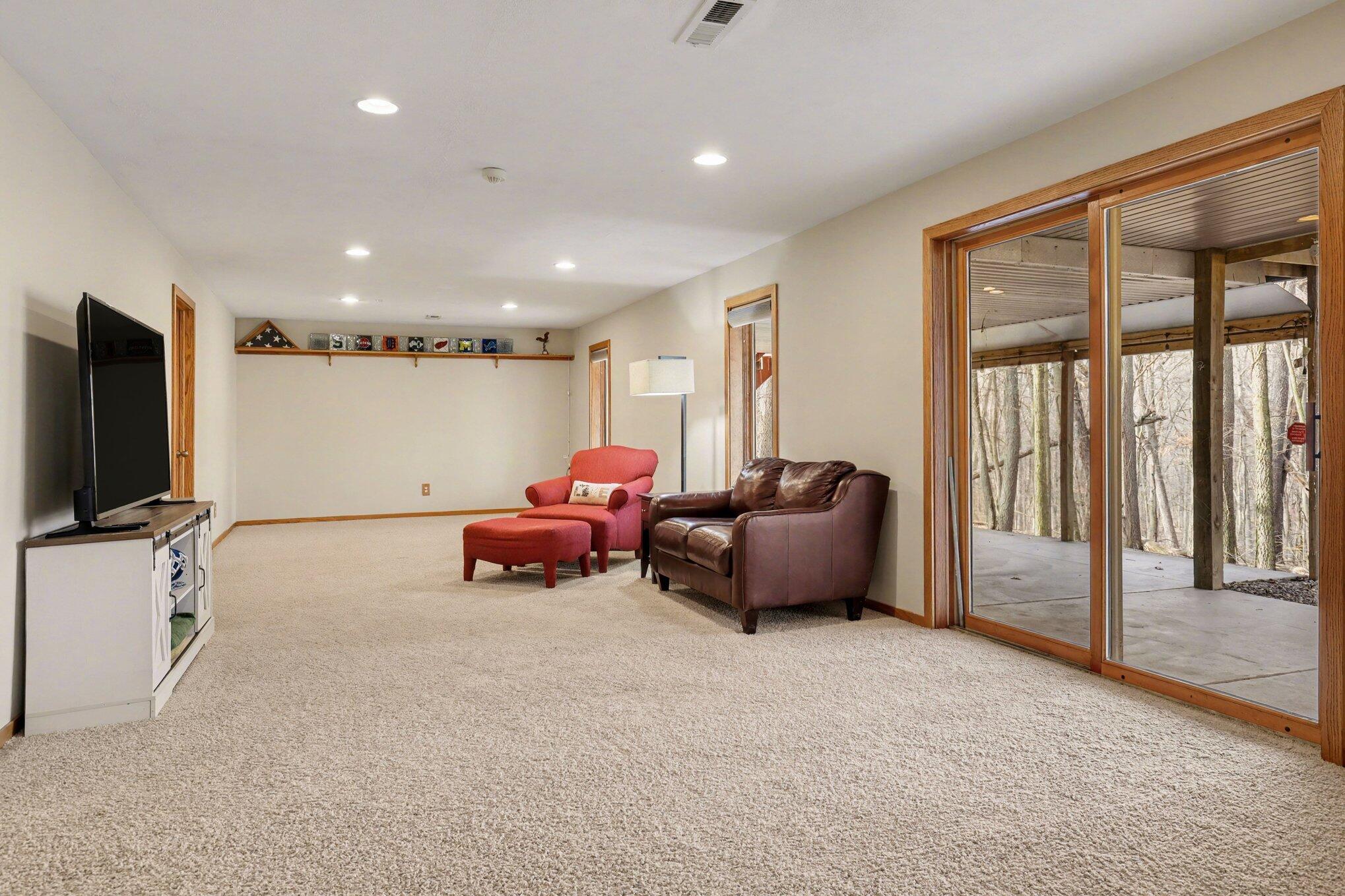 2011 Knollpoint Drive NE Ada MI 49301