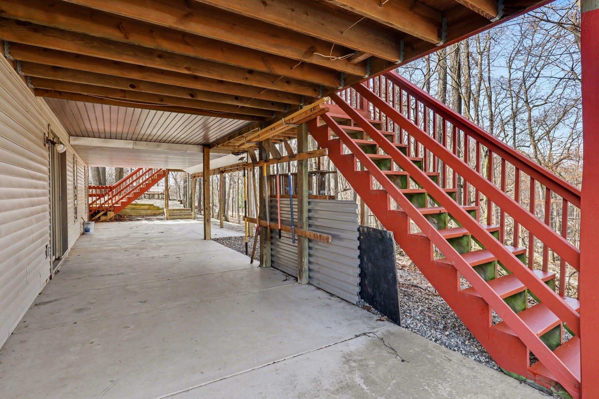 2011 Knollpoint Drive NE Ada MI 49301