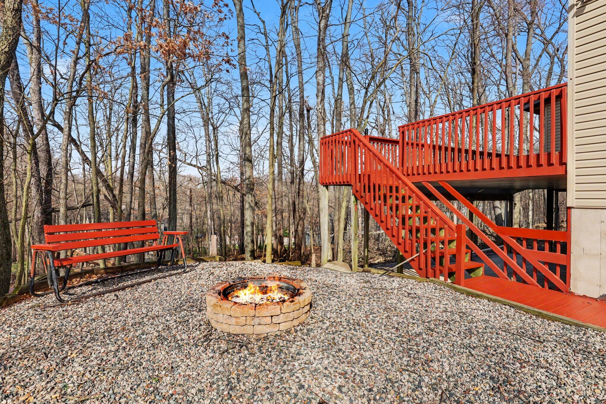2011 Knollpoint Drive NE Ada MI 49301