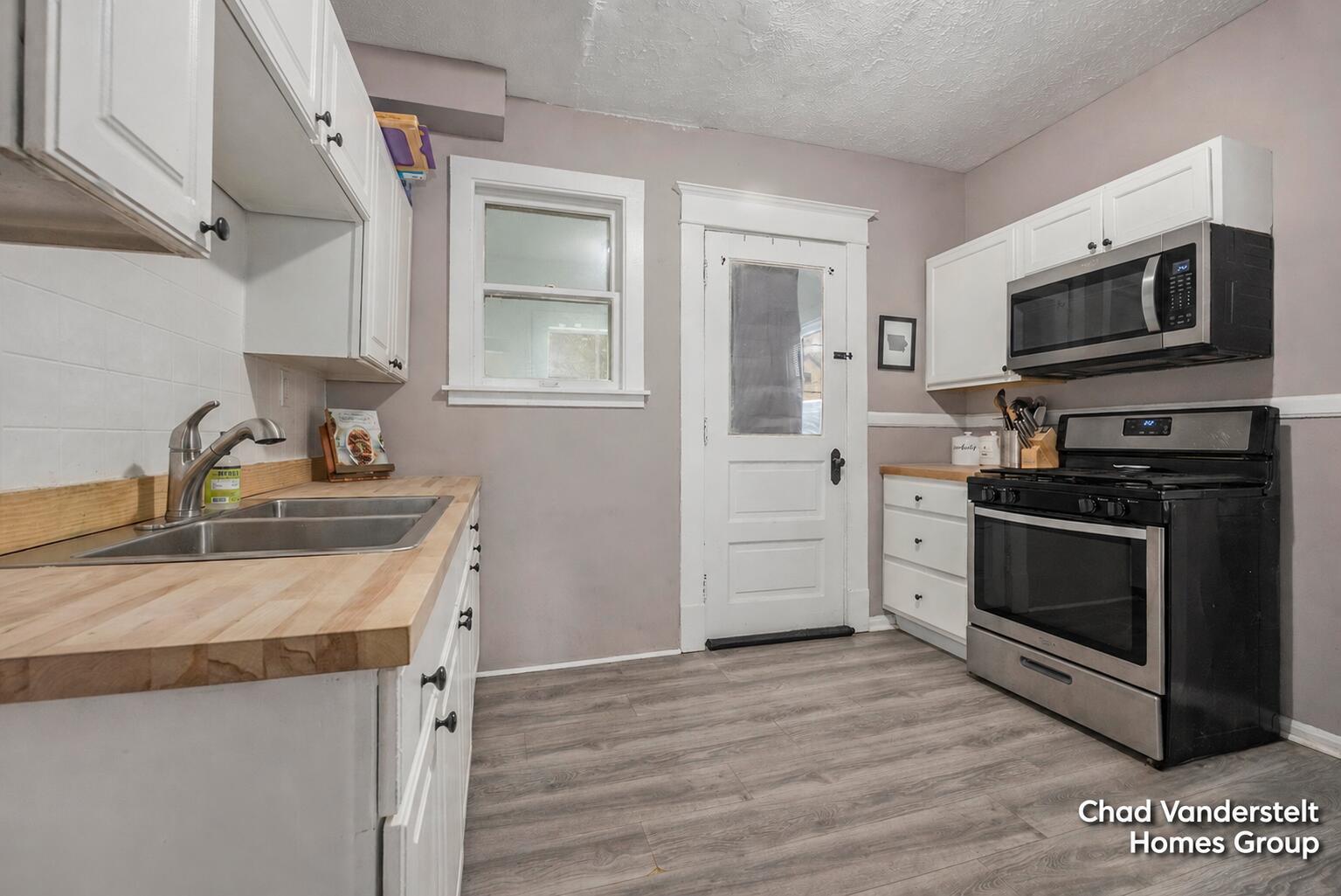 61 Quigley Boulevard SW Grand Rapids MI 49507