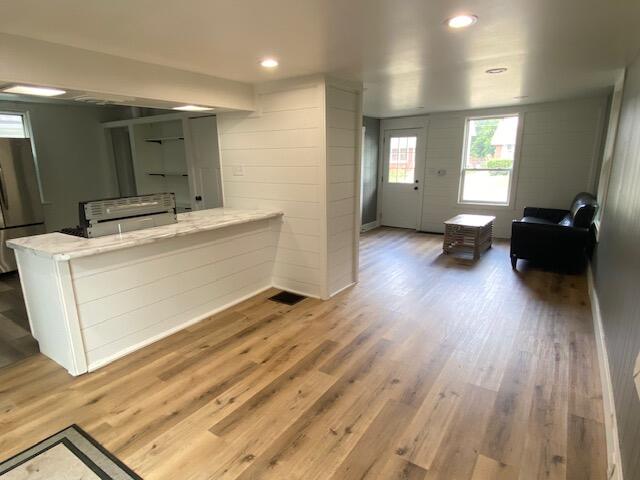 1360 Paris Avenue NE Grand Rapids MI 49505
