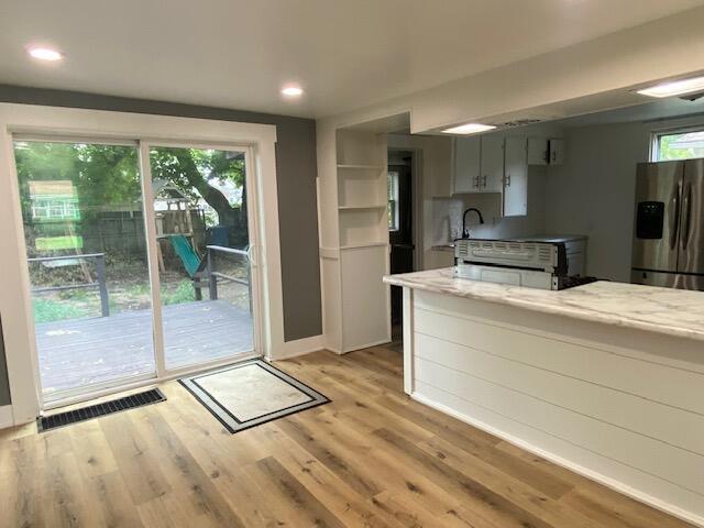 1360 Paris Avenue NE Grand Rapids MI 49505