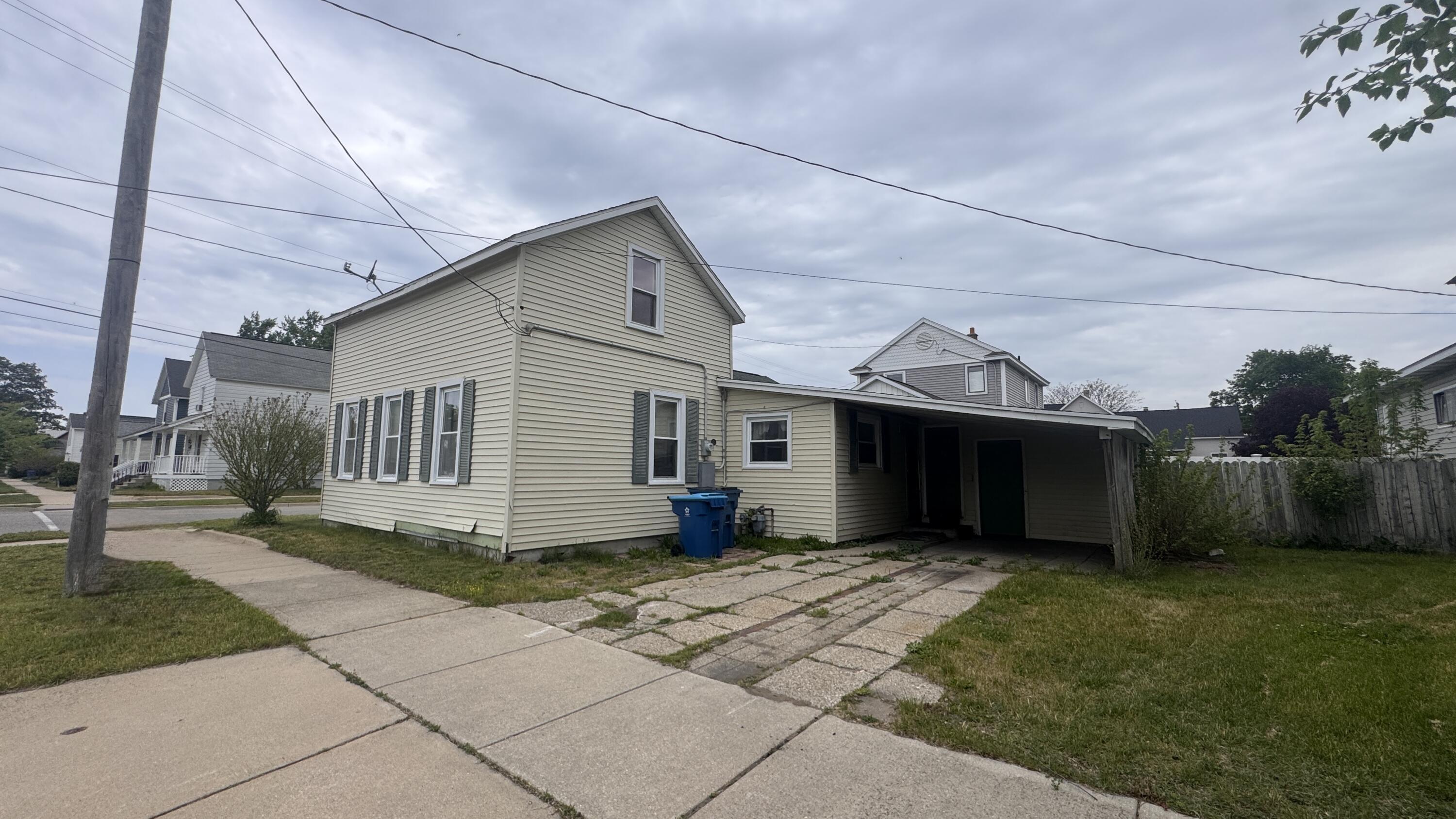 400 N 6th Street Grand Haven MI 49417