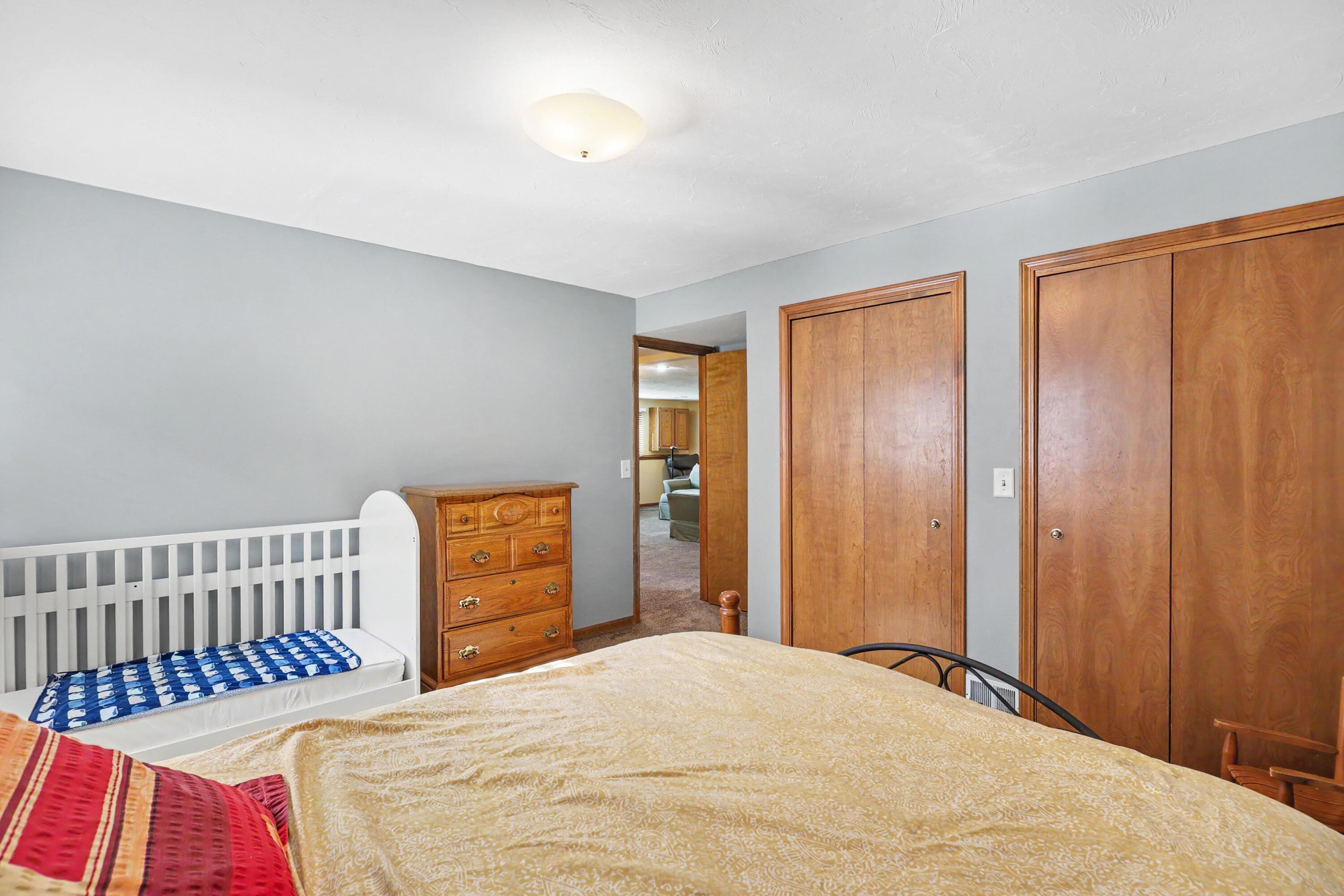 10068 Holiday Drive Zeeland MI 49464
