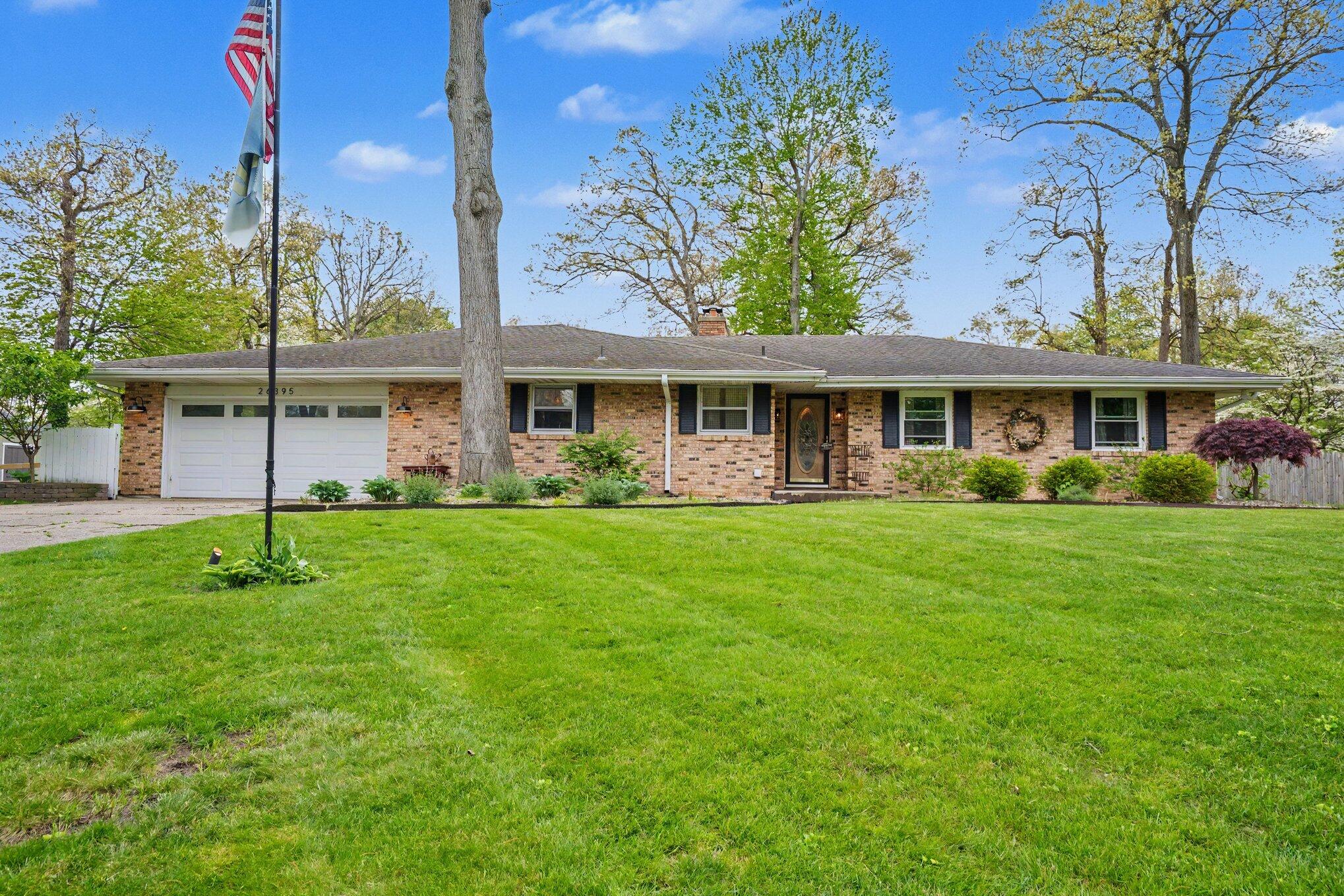 26395 Acorn Street Edwardsburg MI 49112