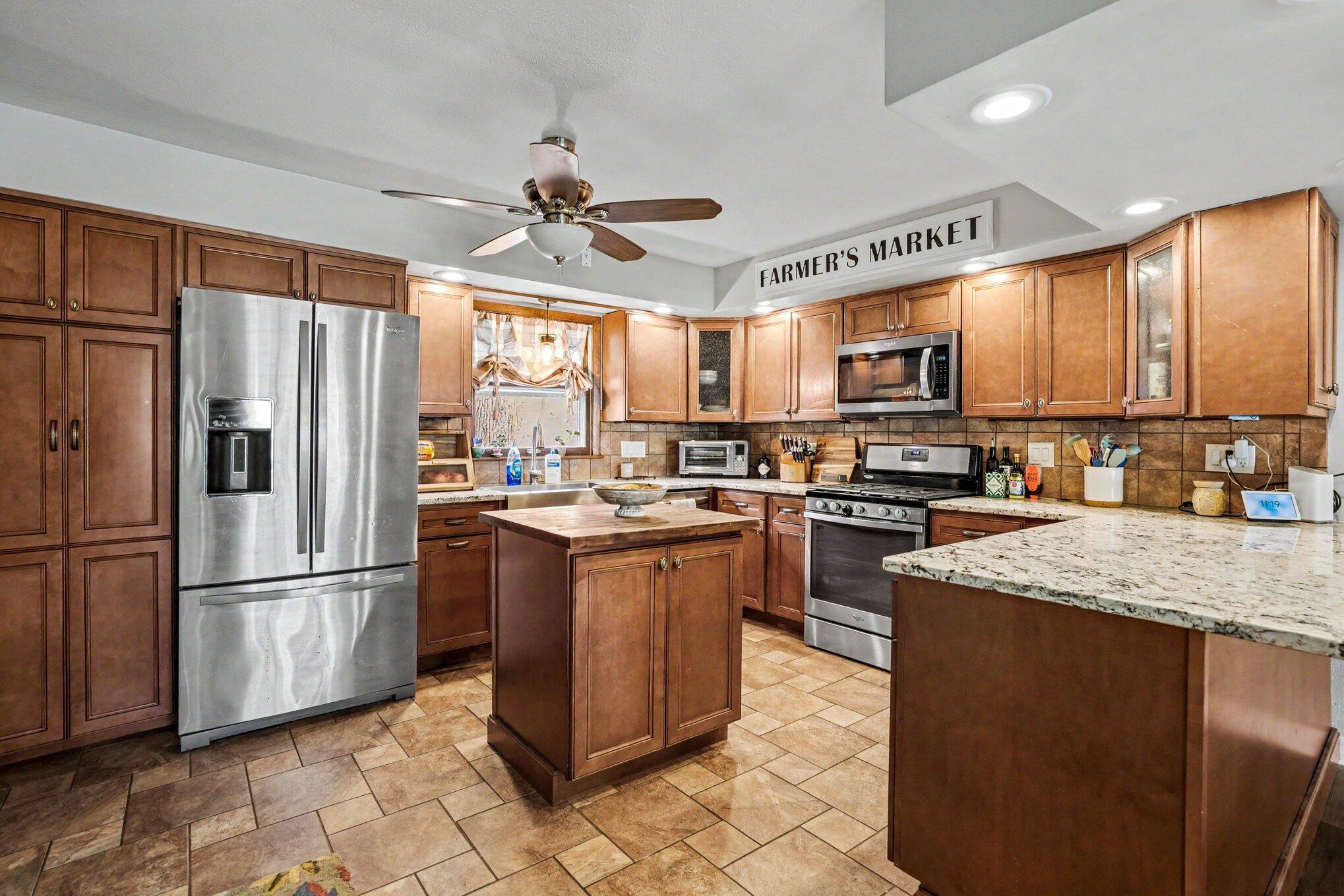 26395 Acorn Street Edwardsburg MI 49112