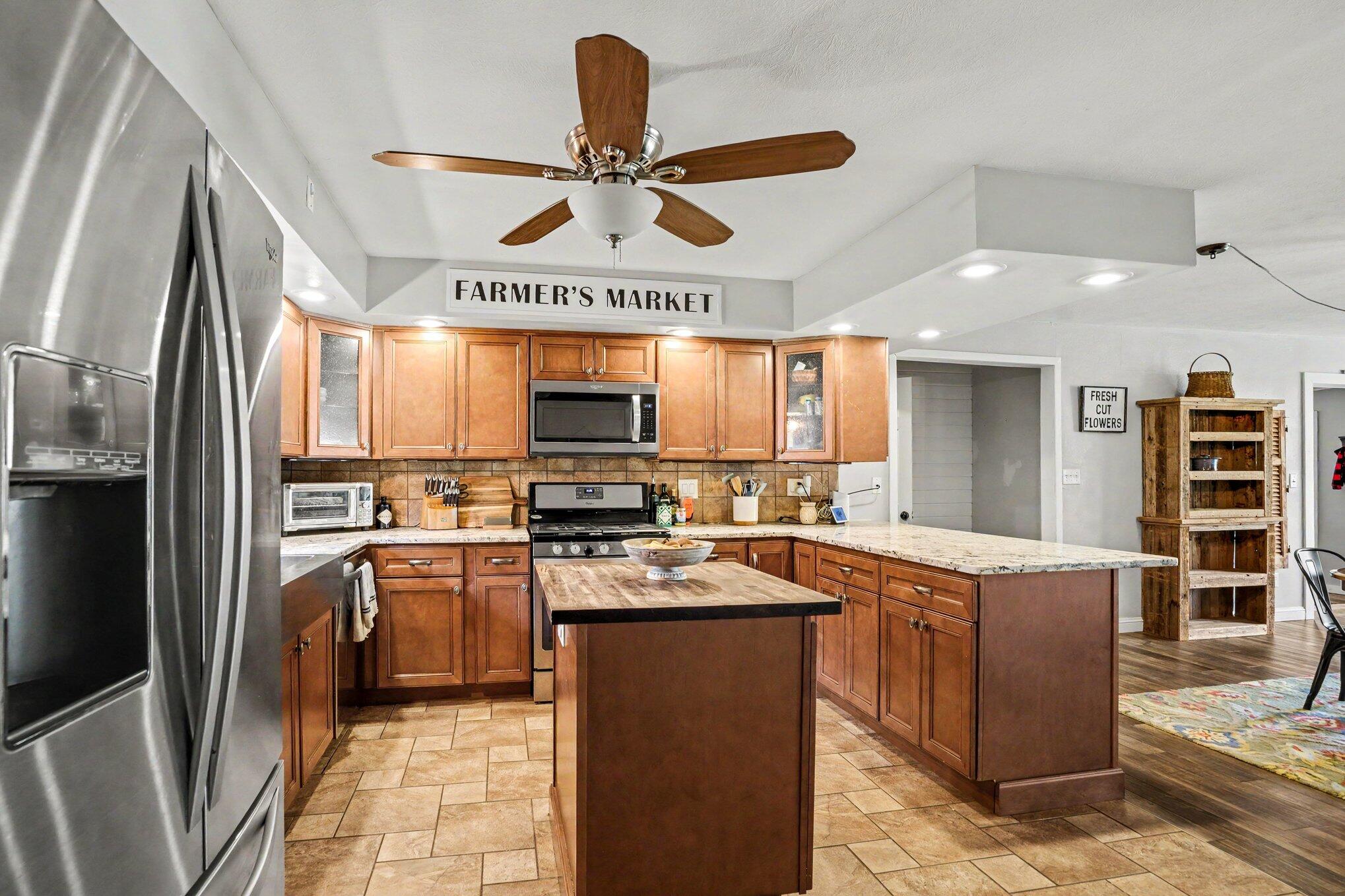 26395 Acorn Street Edwardsburg MI 49112