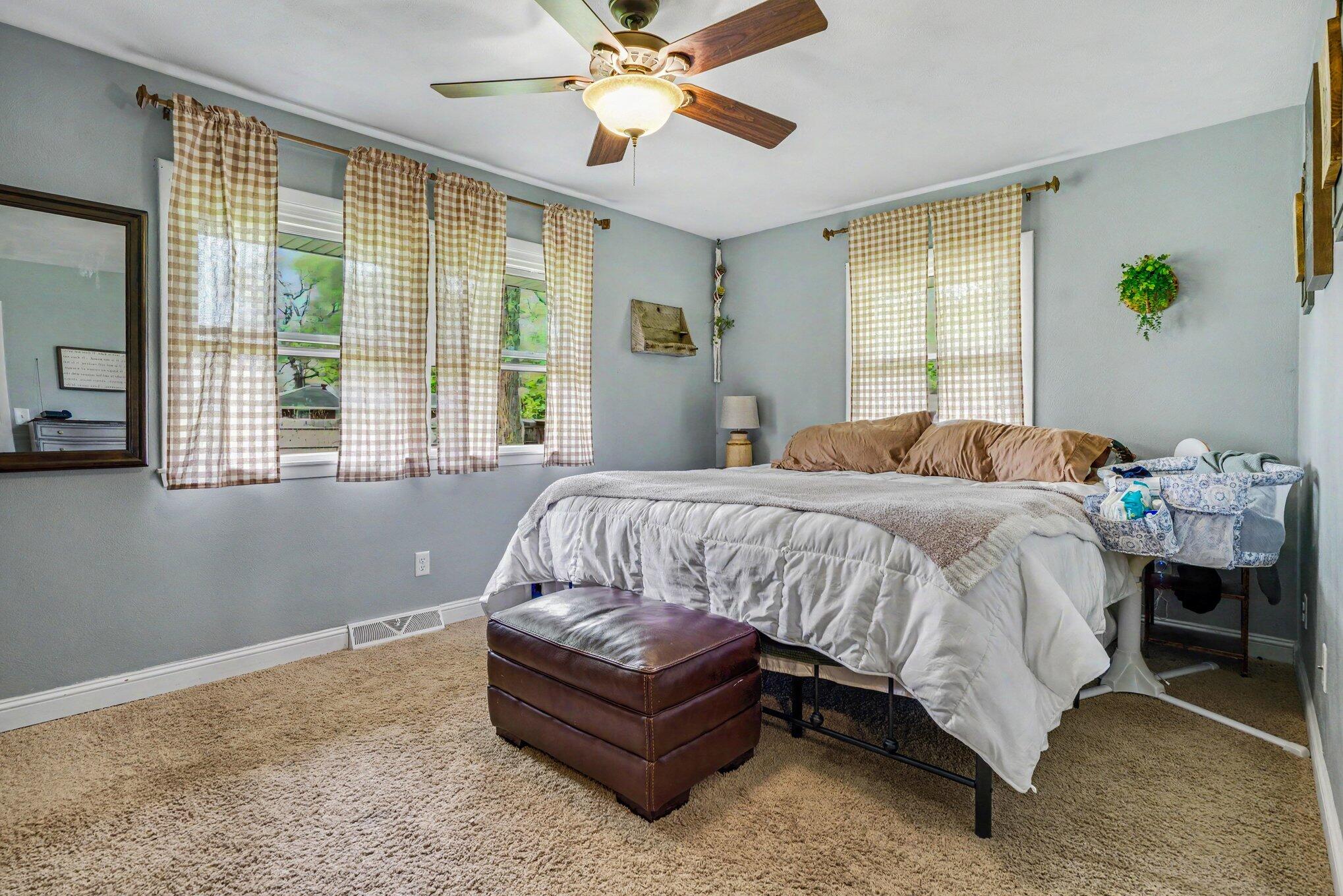 26395 Acorn Street Edwardsburg MI 49112
