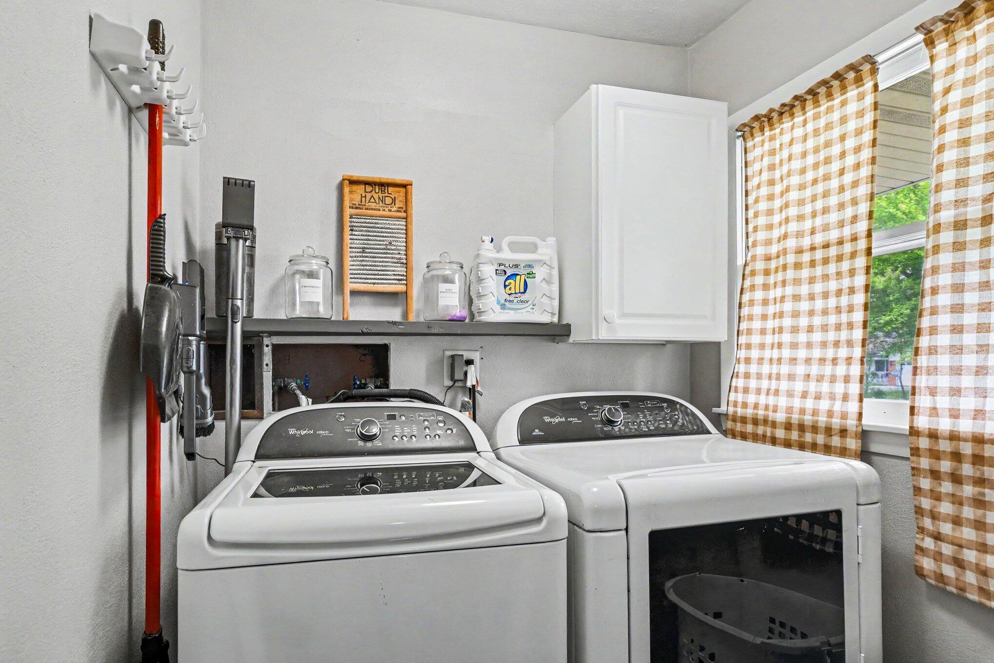 26395 Acorn Street Edwardsburg MI 49112