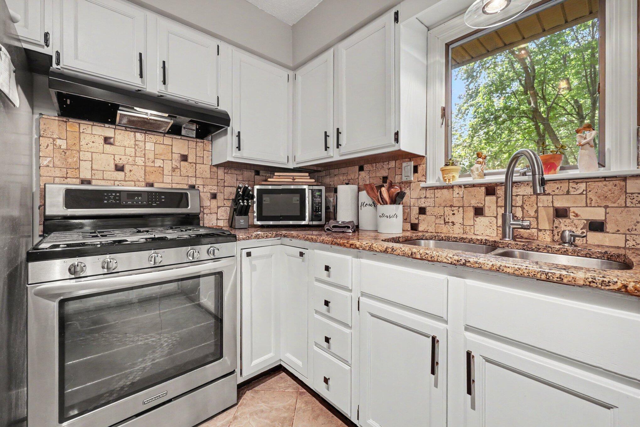 630 Midway Avenue Holland MI 49423