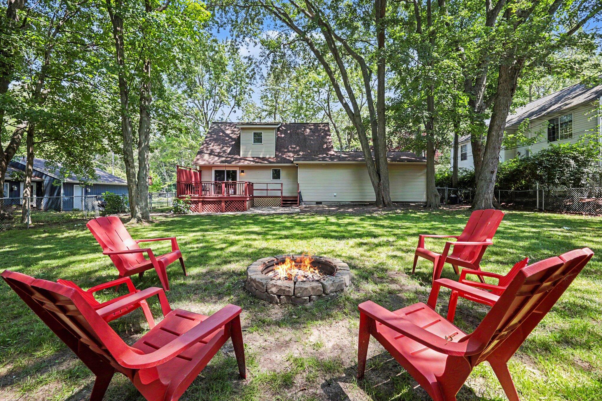 630 Midway Avenue Holland MI 49423