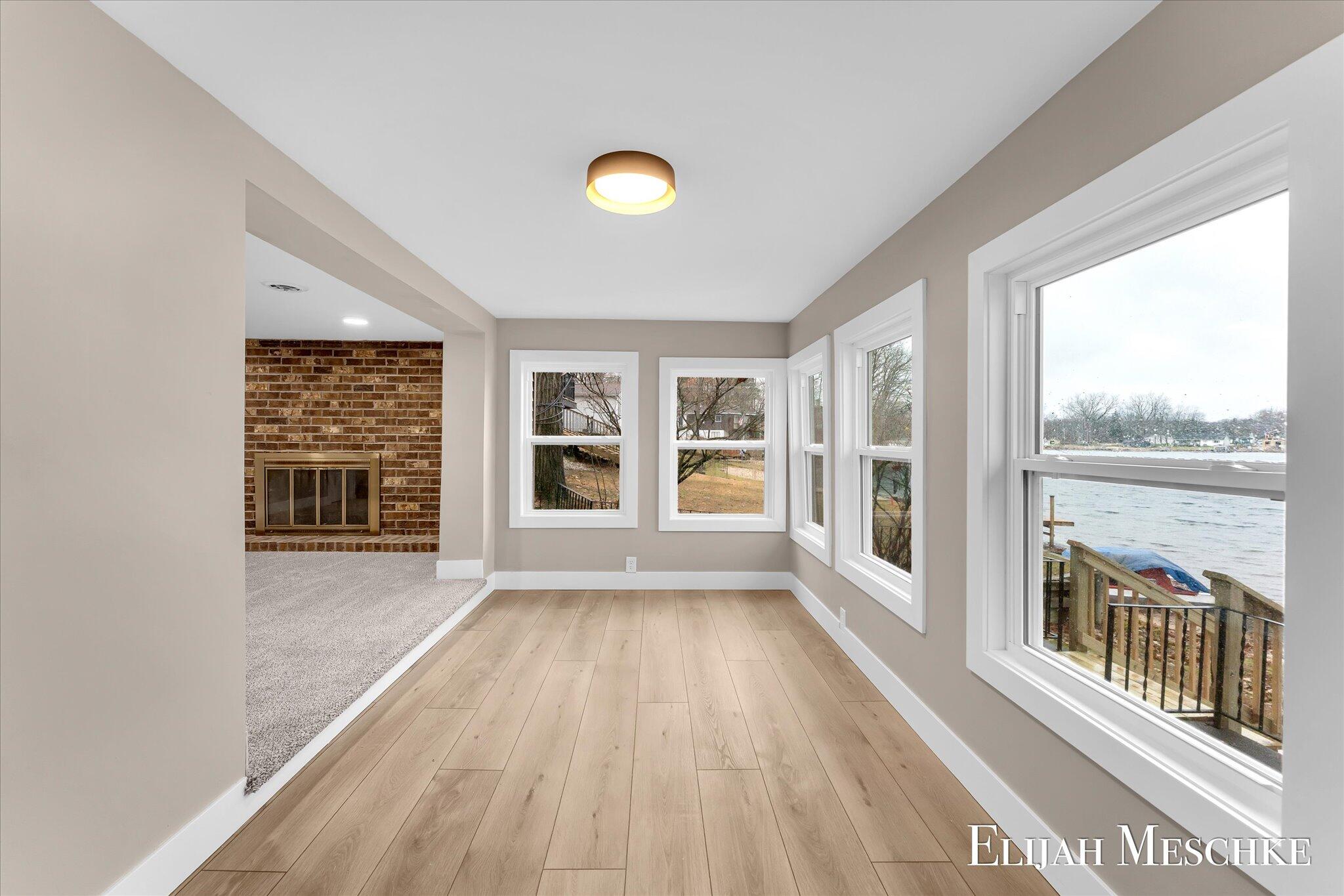 10463 Poplar Drive NE Rockford MI 49341