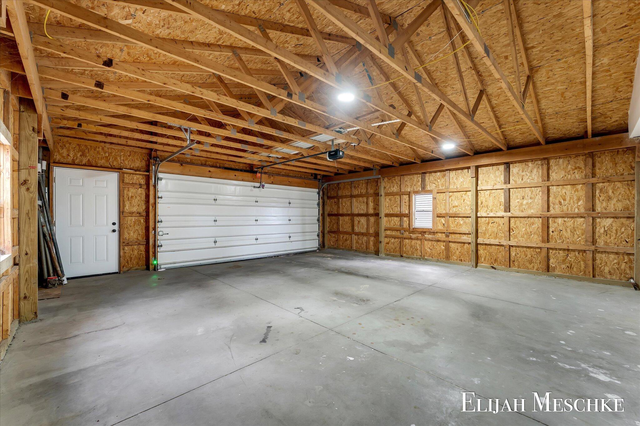 10463 Poplar Drive NE Rockford MI 49341