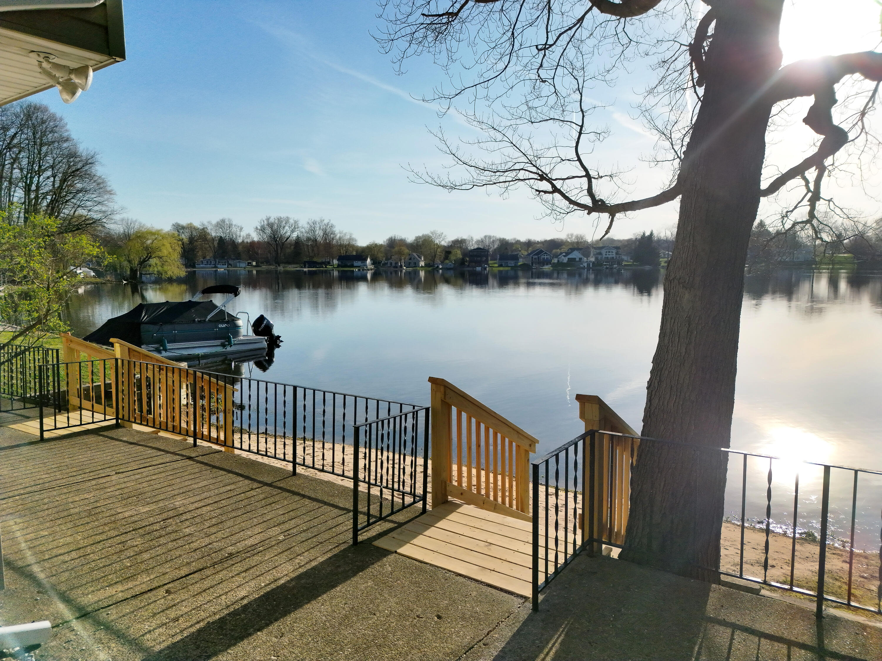 10463 Poplar Drive NE Rockford MI 49341