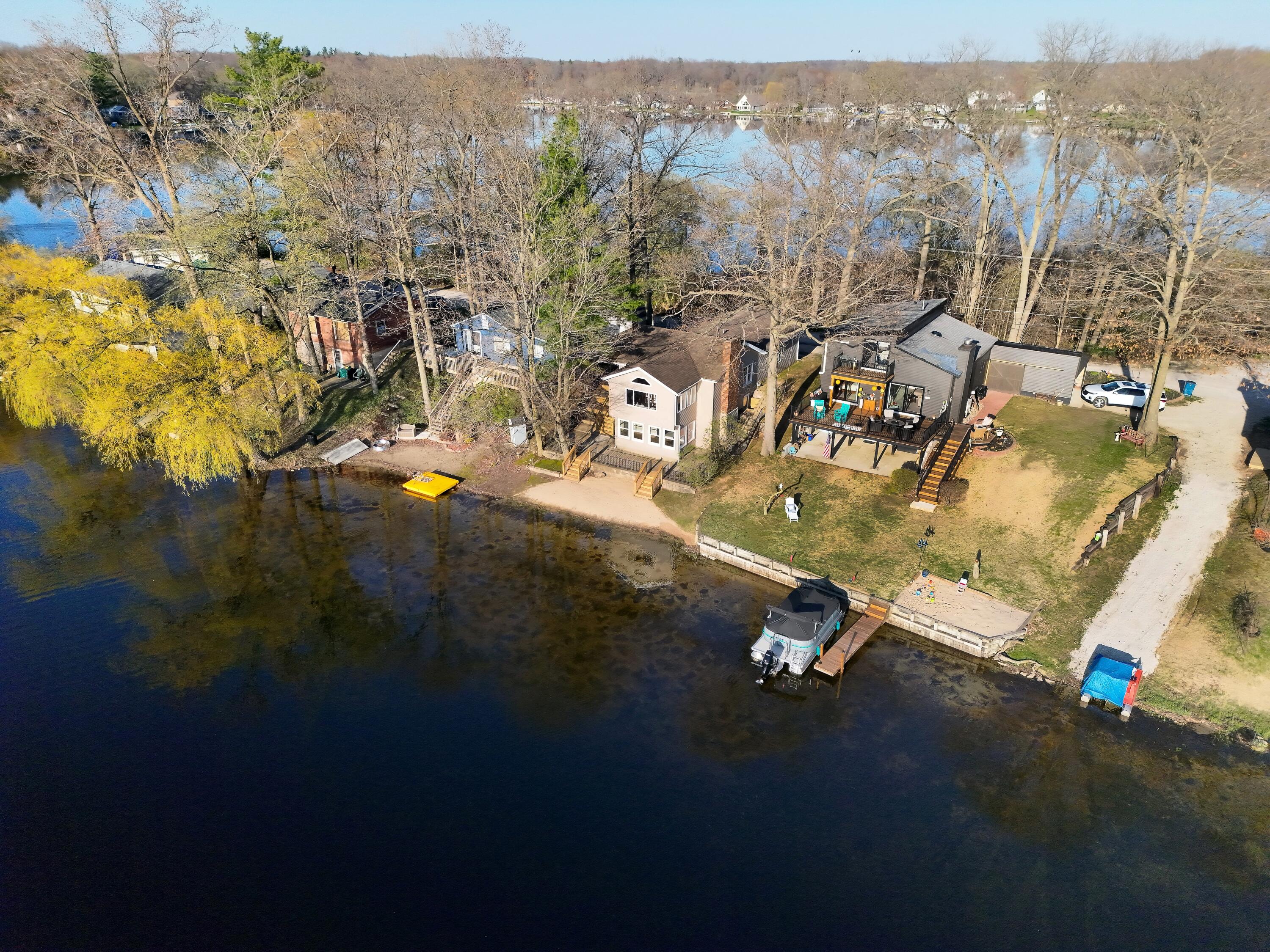 10463 Poplar Drive NE Rockford MI 49341