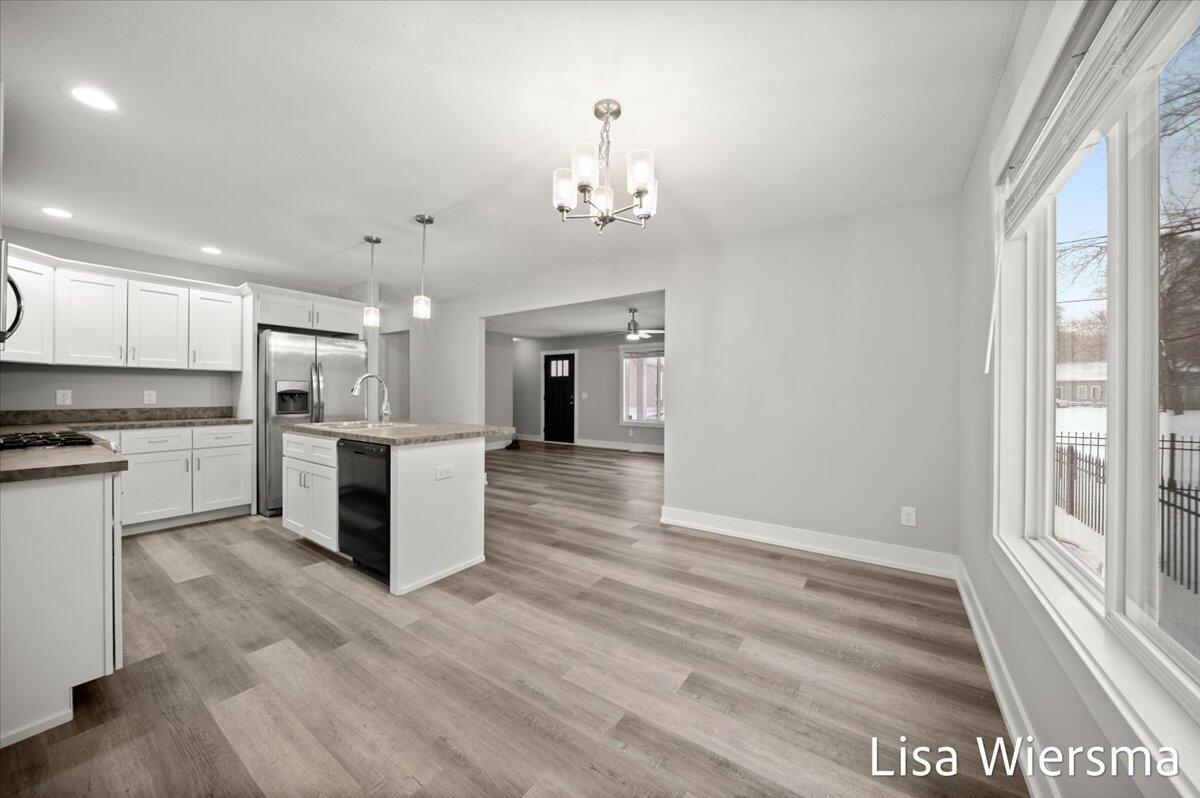 352 Mason Avenue Muskegon MI 49441