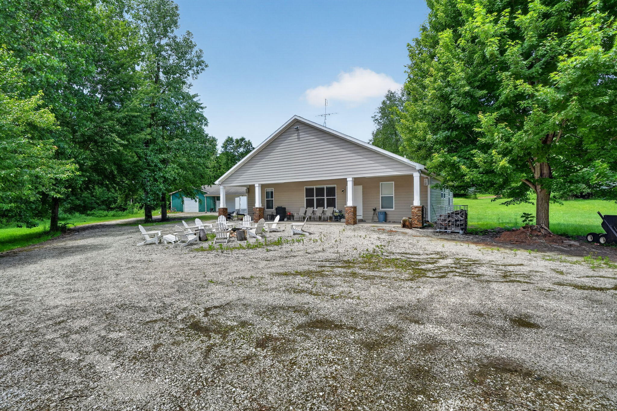 64030 Chain Lake Street Cassopolis MI 49031