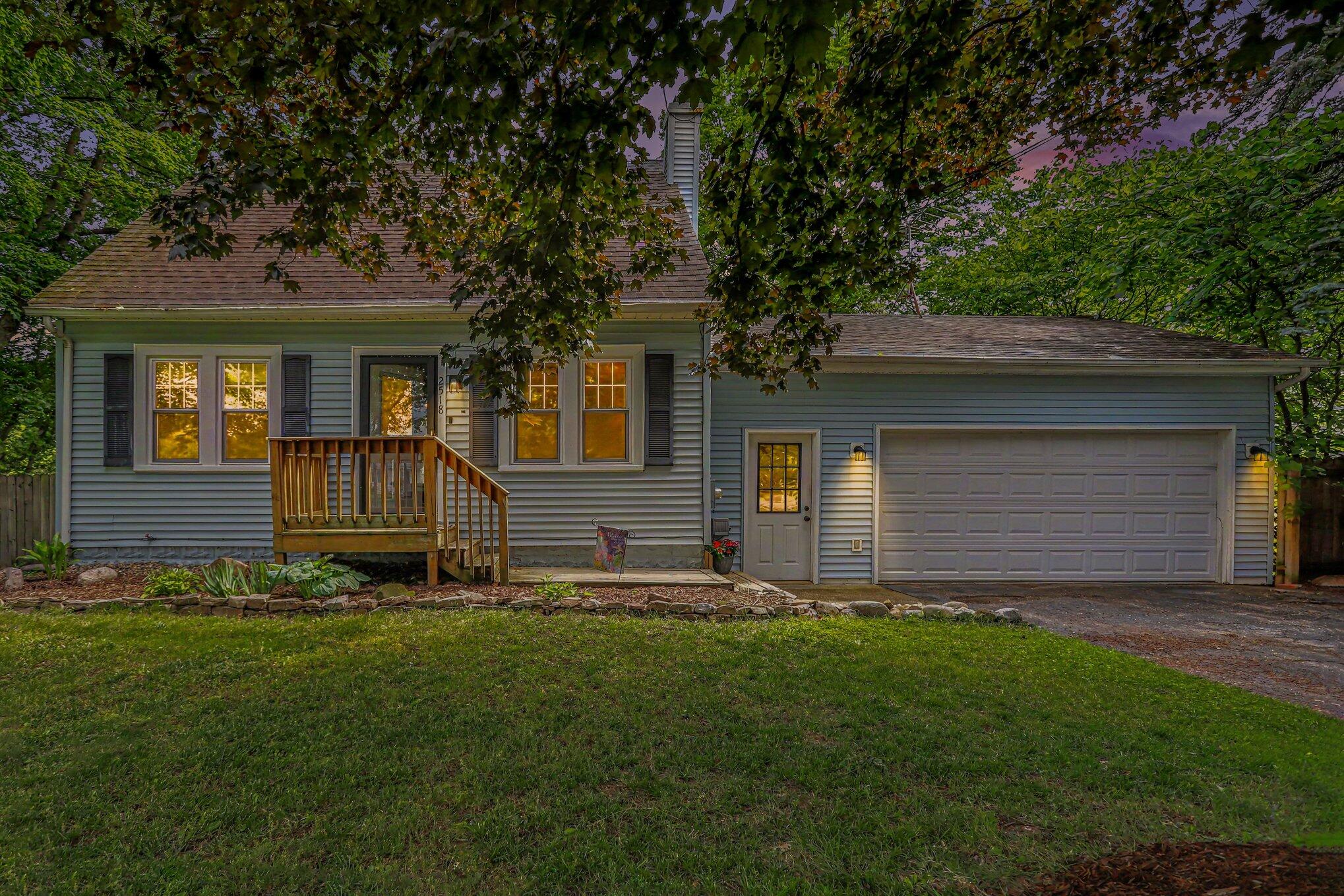 2518 E G Avenue Kalamazoo MI 49004