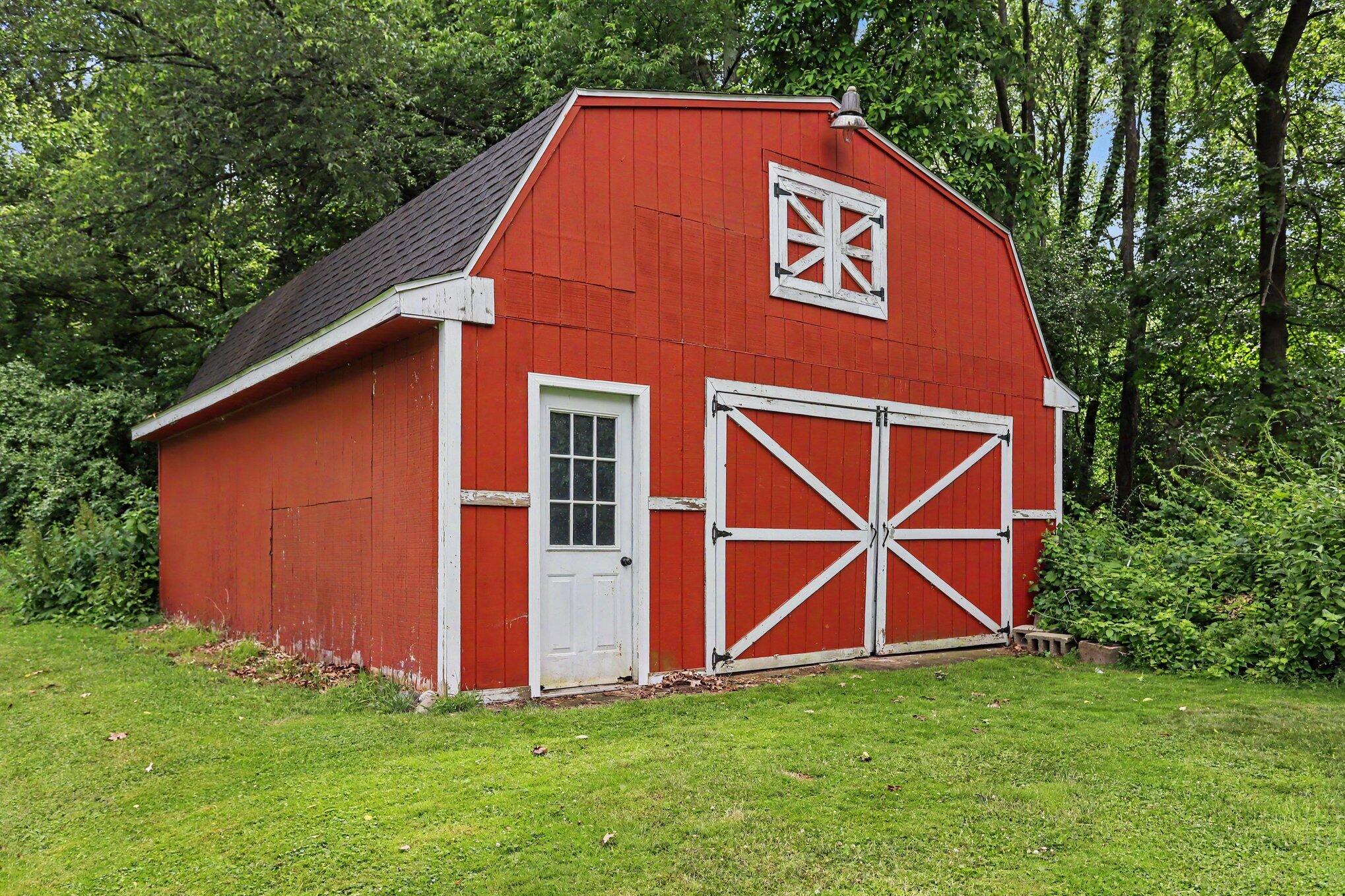 2518 E G Avenue Kalamazoo MI 49004